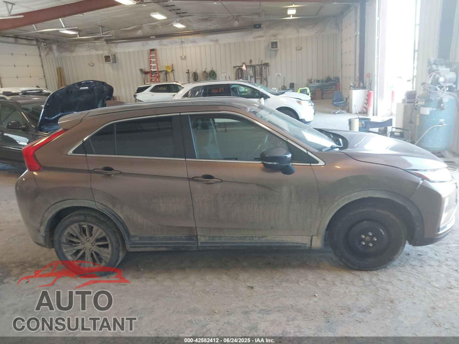 MITSUBISHI ECLIPSE CROSS 2020 - JA4AS4AA0LZ030395
