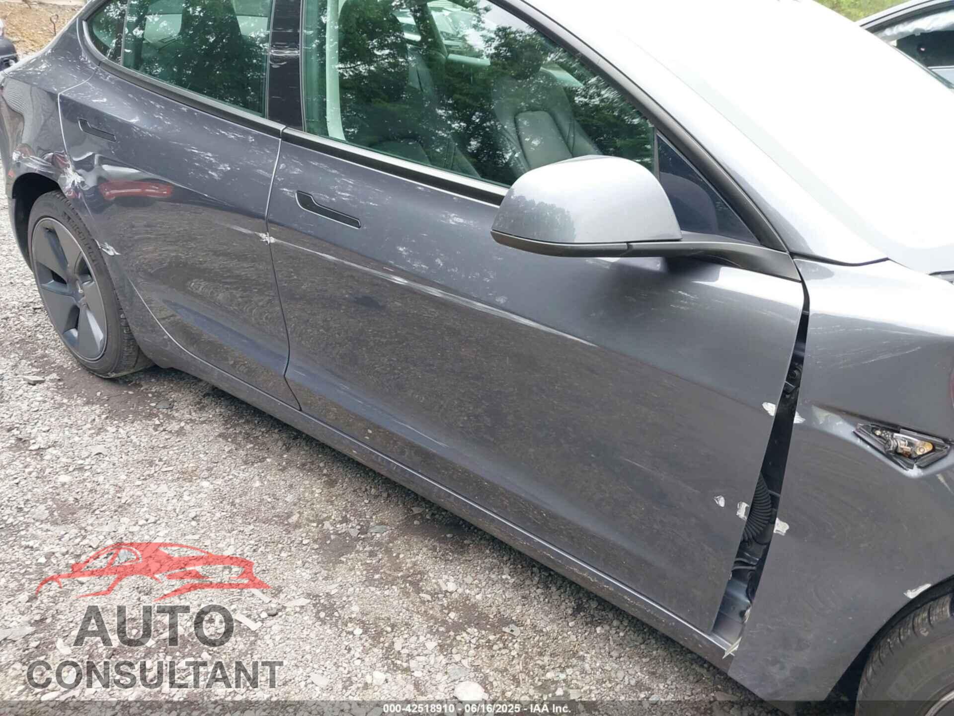 TESLA MODEL 3 2023 - 5YJ3E1EA4PF657112