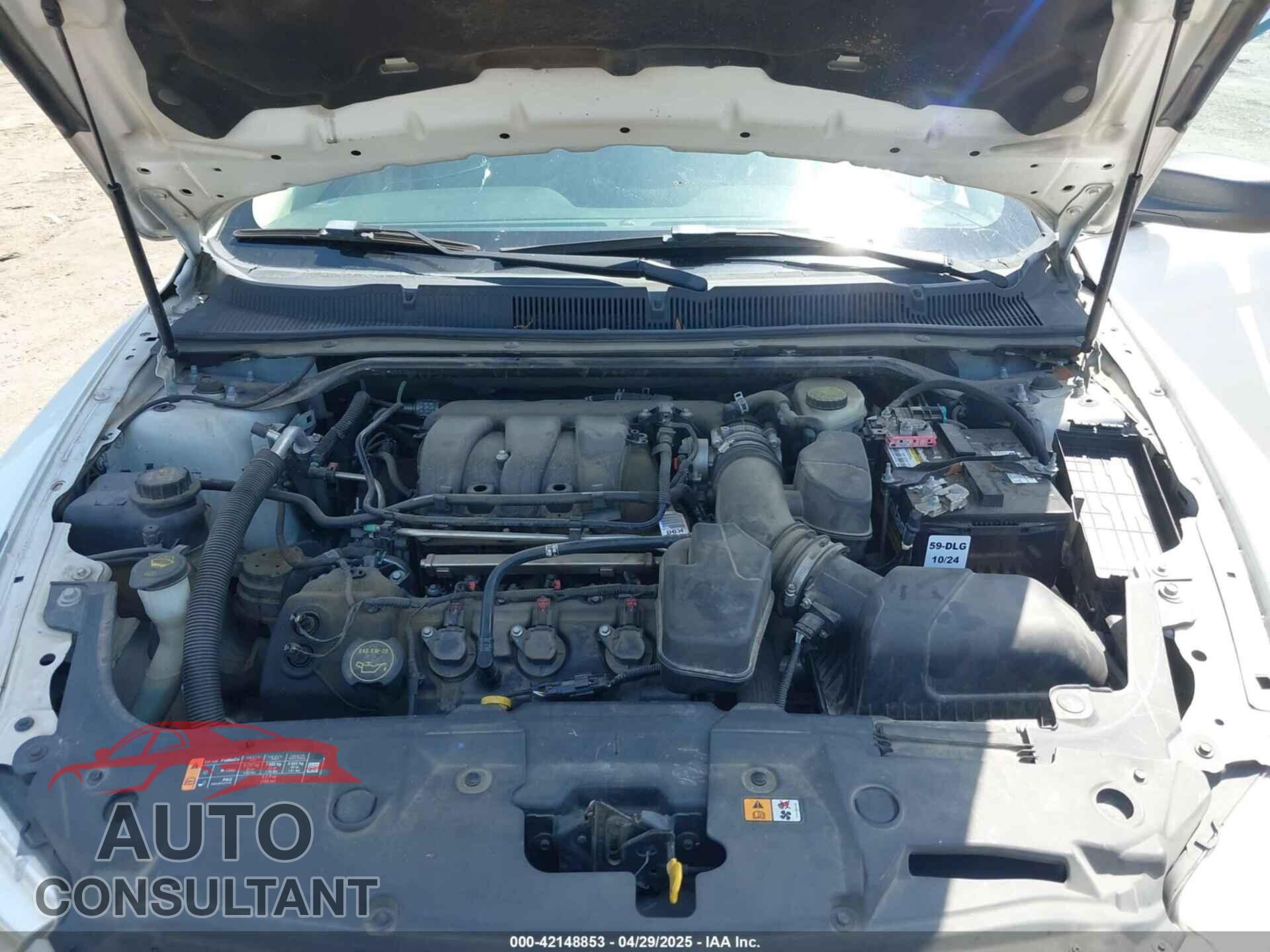 FORD TAURUS 2015 - 1FAHP2D81FG105131