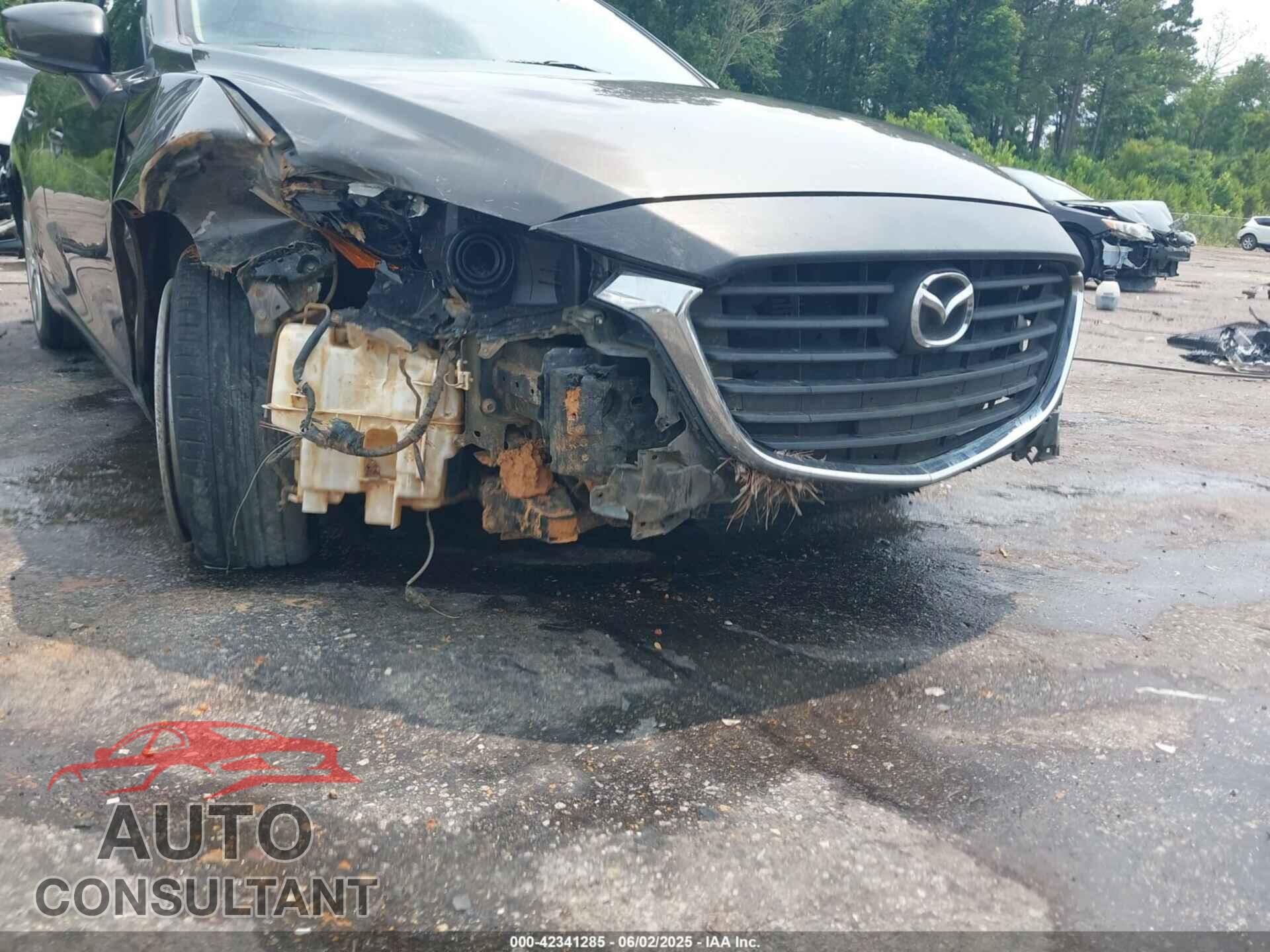 MAZDA MAZDA3 2017 - 3MZBN1V74HM152018