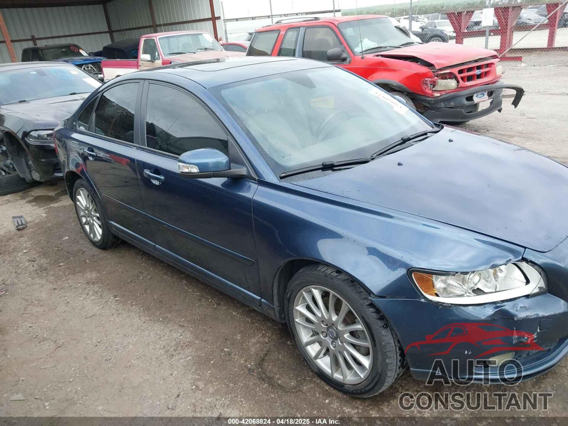 VOLVO S40 2010 - YV1382MS9A2487857