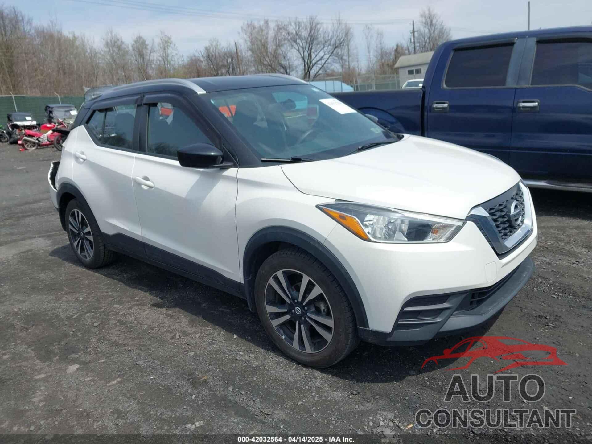 NISSAN KICKS 2019 - 3N1CP5CU1KL496388