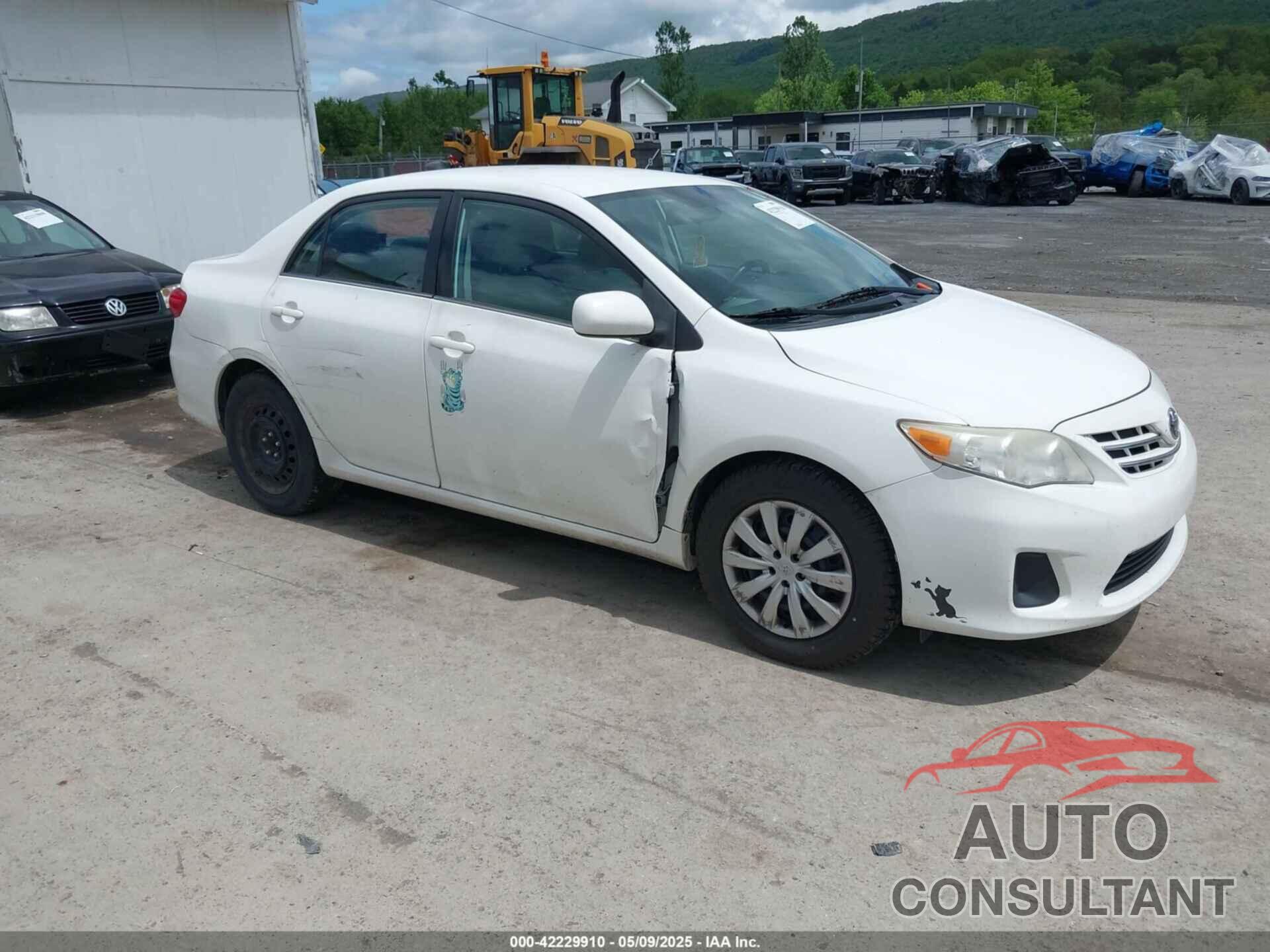 TOYOTA COROLLA 2013 - 2T1BU4EE2DC053156