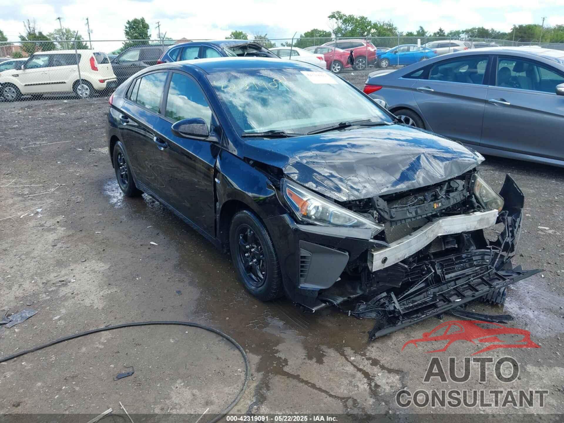 HYUNDAI IONIQ HYBRID 2017 - KMHC65LC1HU048279