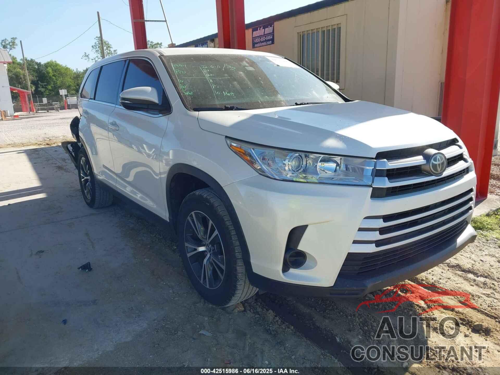 TOYOTA HIGHLANDER 2019 - 5TDZARFH6KS059138