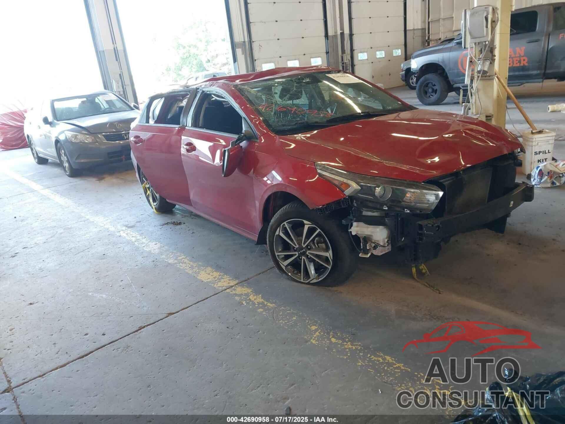 KIA FORTE 2024 - 3KPF24AD6RE776585