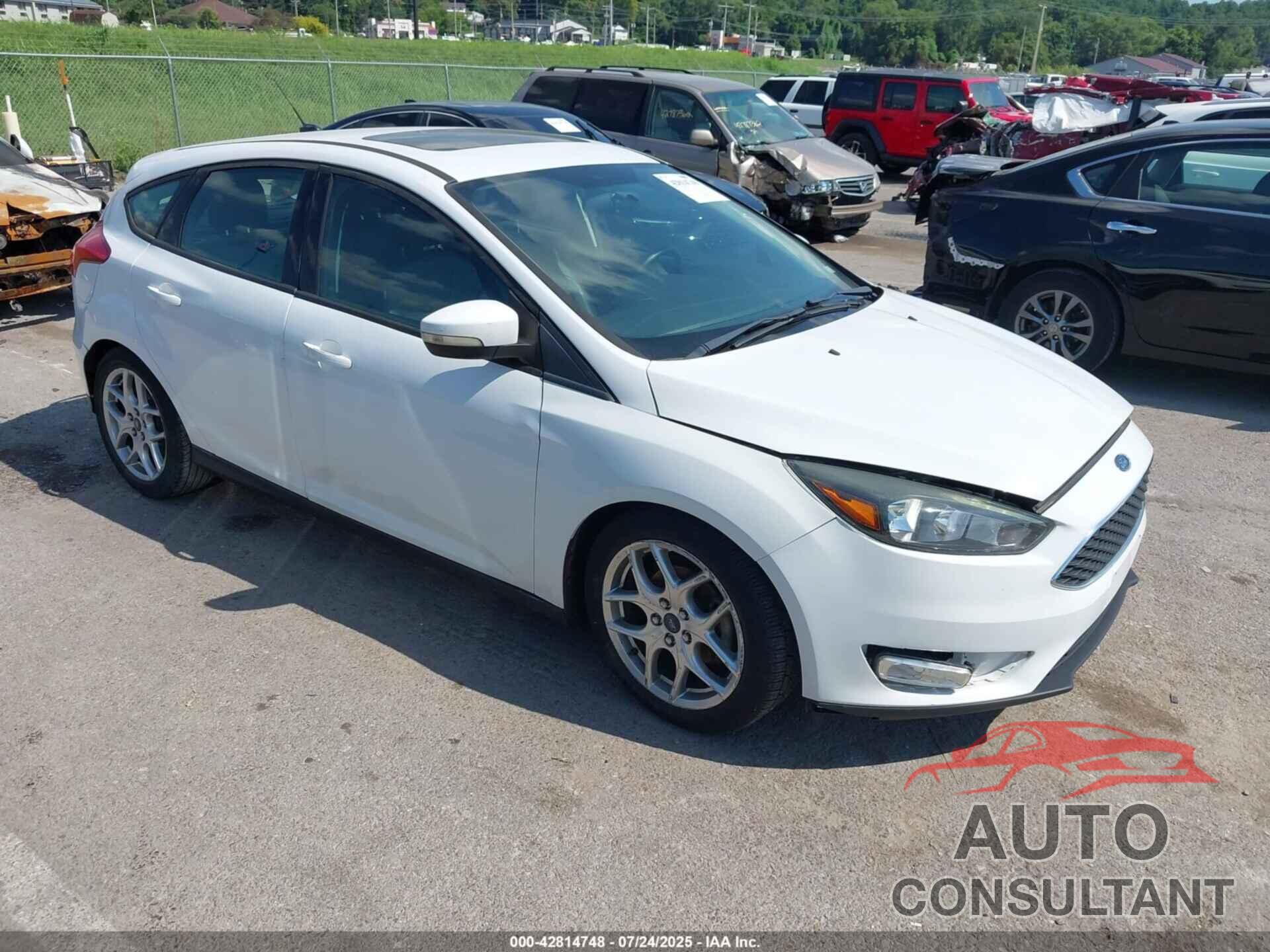 FORD FOCUS 2015 - 1FADP3K23FL234448