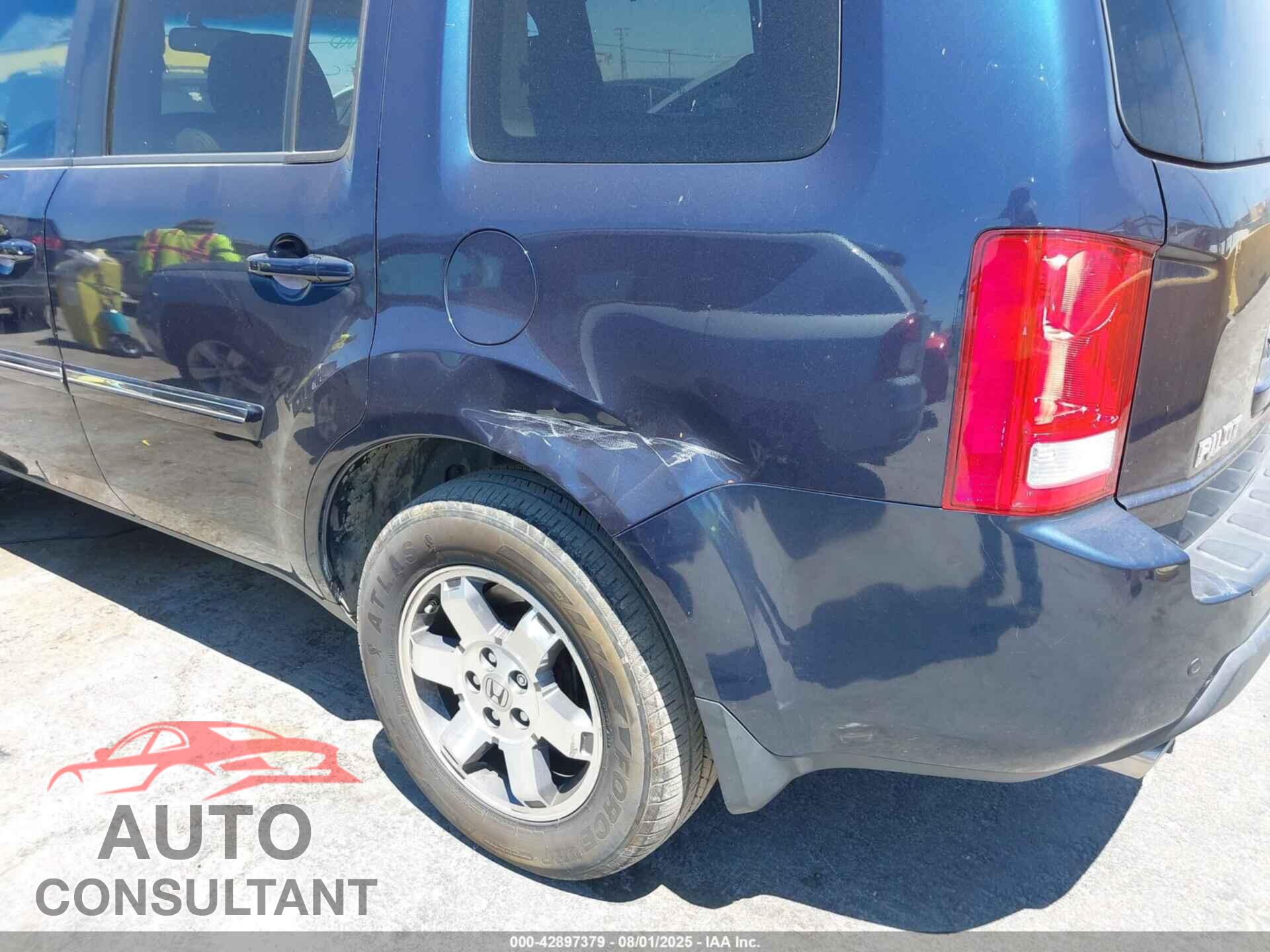 HONDA PILOT 2011 - 5FNYF3H98BB056455