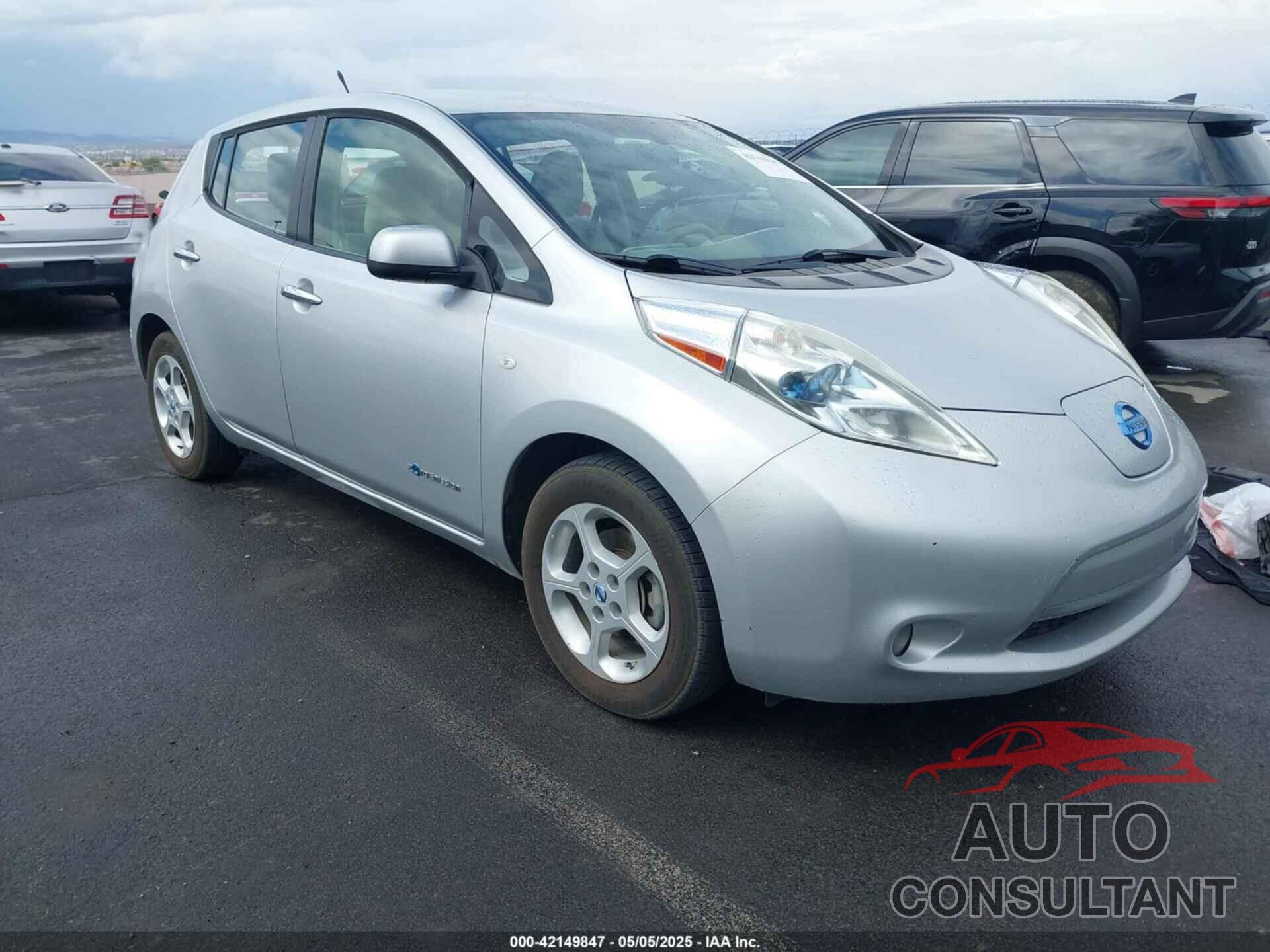 NISSAN LEAF 2011 - JN1AZ0CP4BT008934