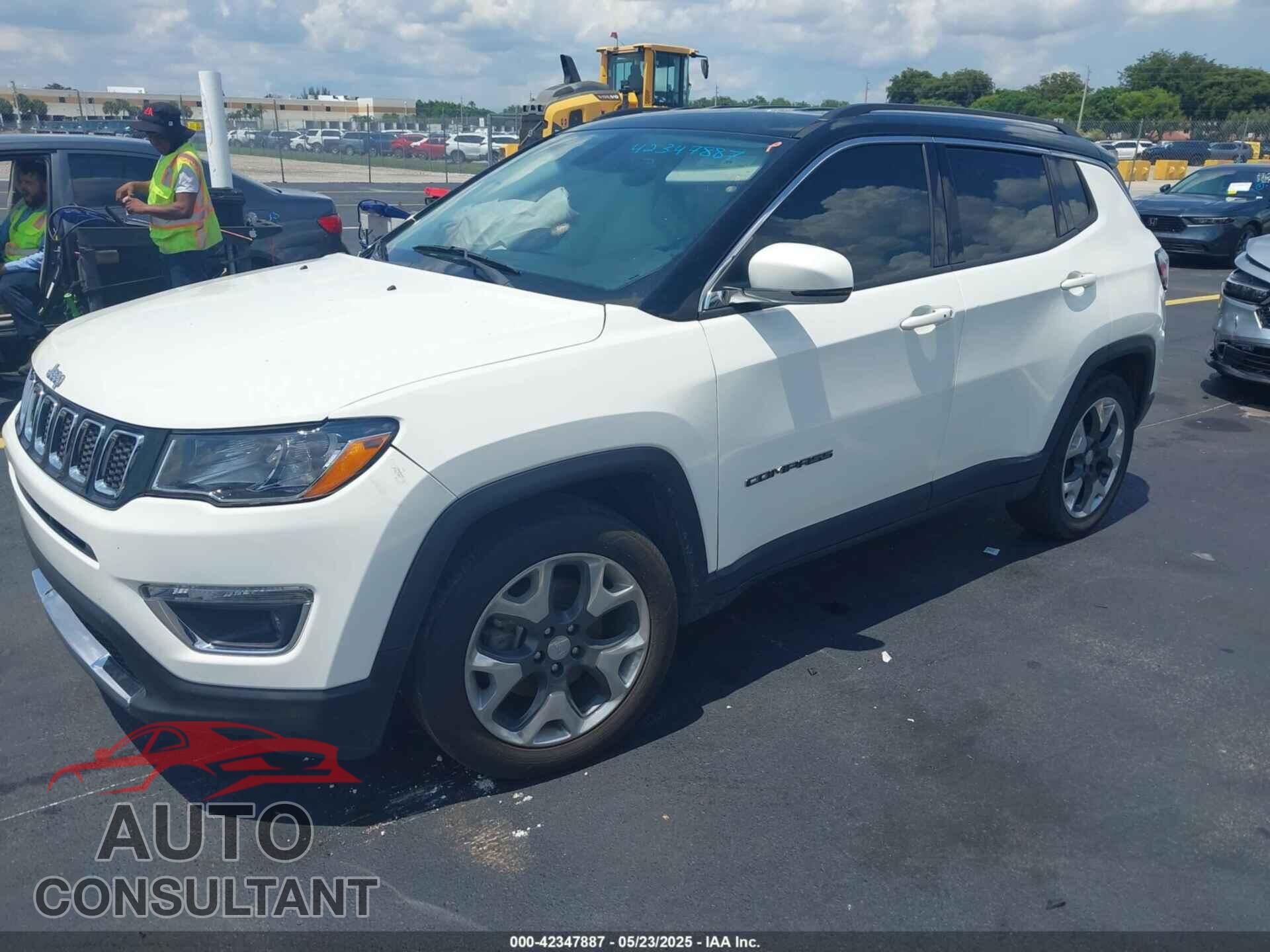 JEEP COMPASS 2019 - 3C4NJCCBXKT725774
