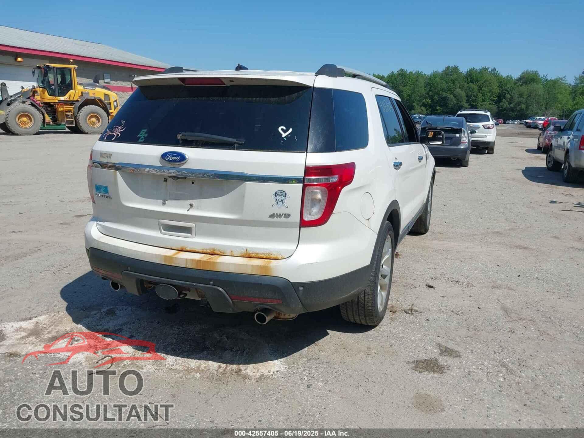 FORD EXPLORER 2011 - 1FMHK8F84BGA54528