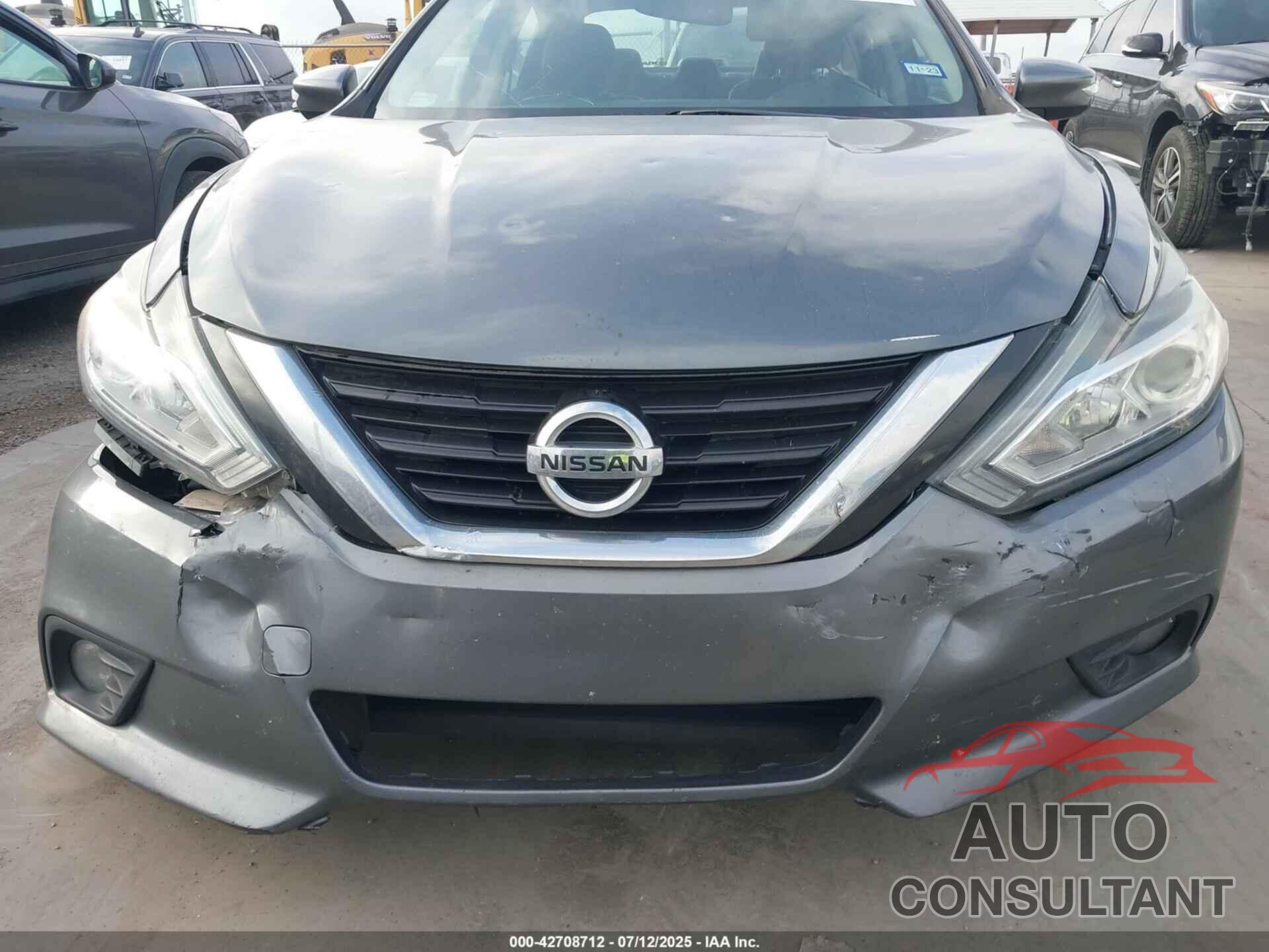 NISSAN ALTIMA 2018 - 1N4AL3AP5JC165962