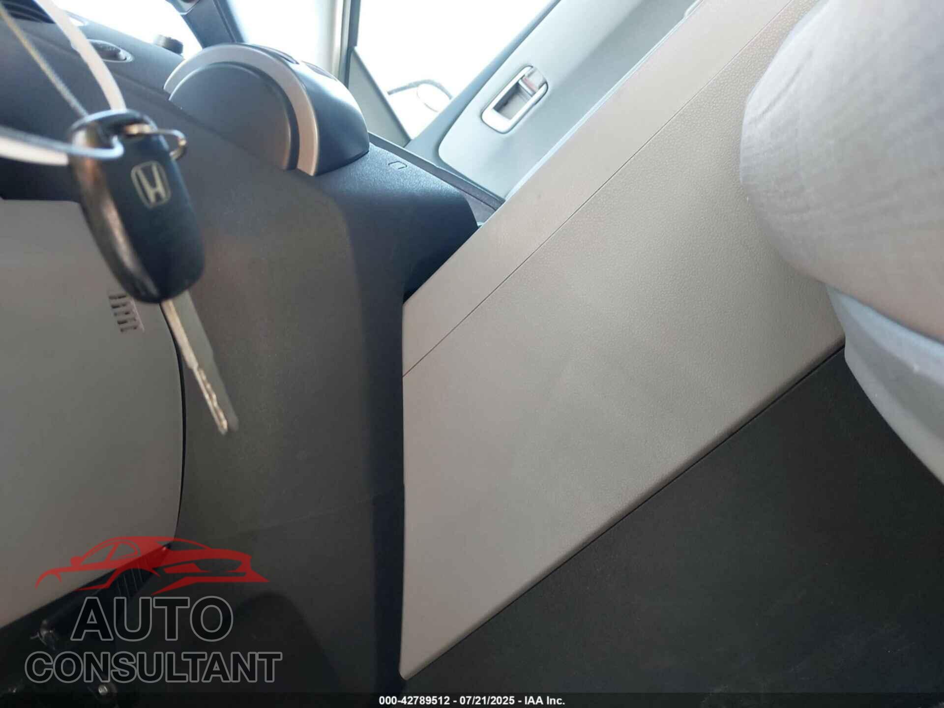 HONDA PILOT 2012 - 5FNYF4H49CB030703