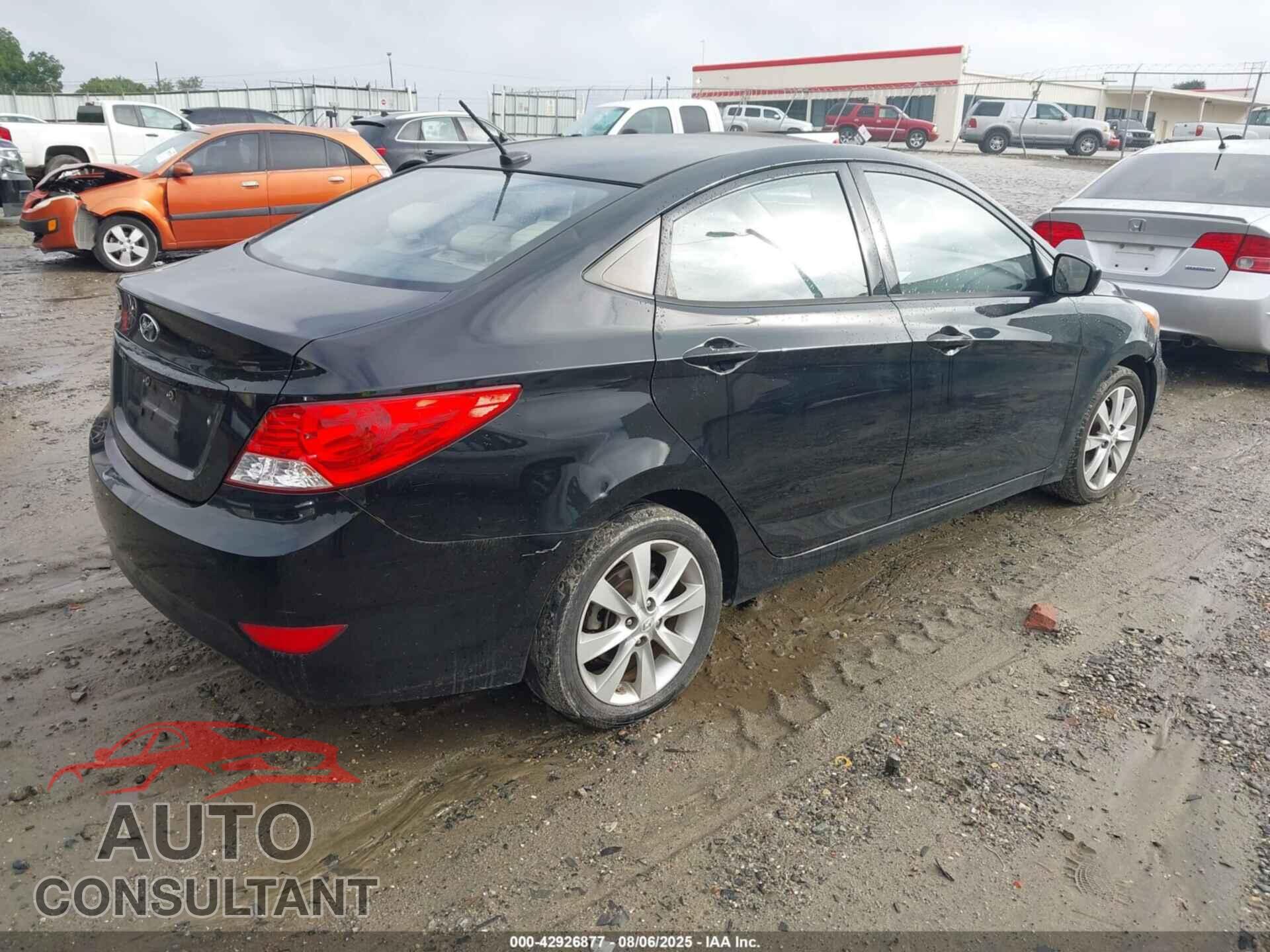 HYUNDAI ACCENT 2014 - KMHCU4AE2EU739093