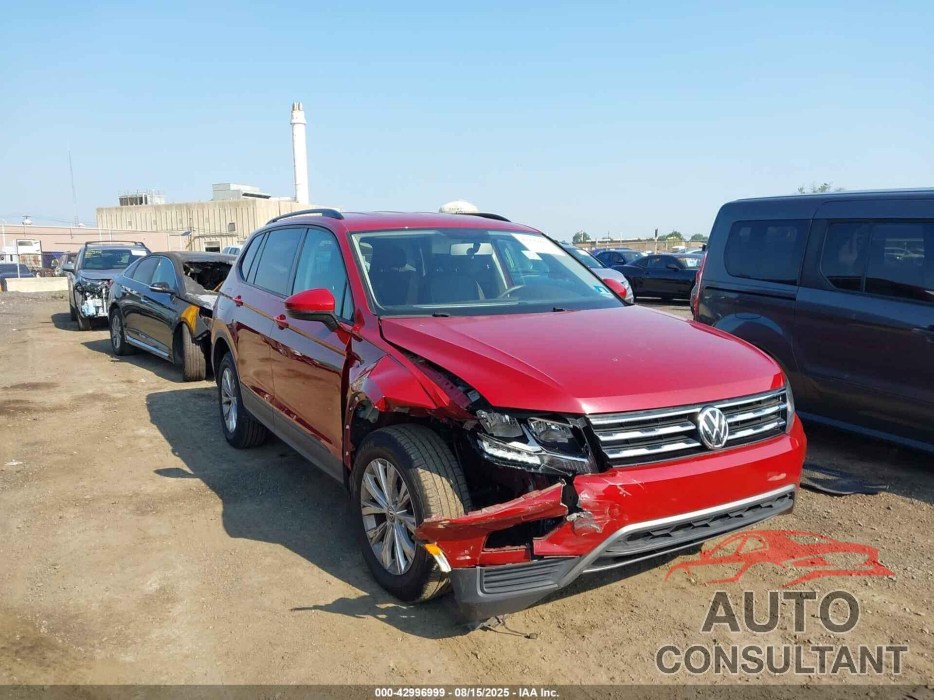 VOLKSWAGEN TIGUAN 2018 - 3VV0B7AX1JM157468