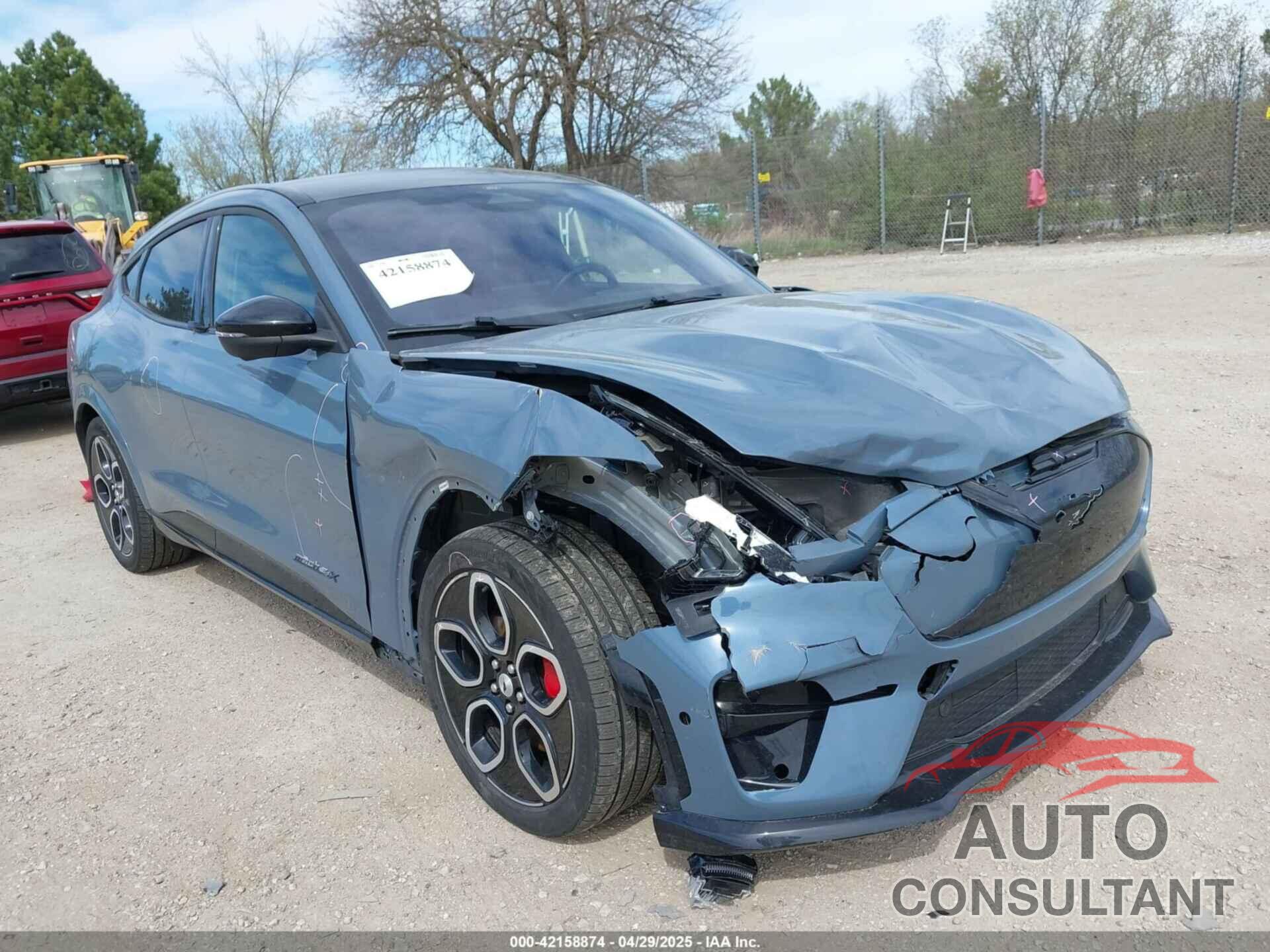 FORD MUSTANG MACH-E 2023 - 3FMTK4SE1PMA06903