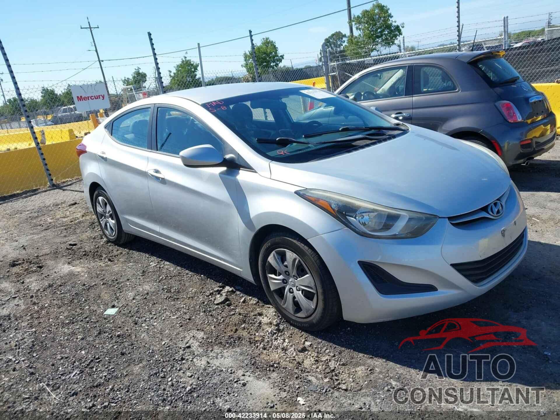 HYUNDAI ELANTRA 2016 - 5NPDH4AE4GH708809