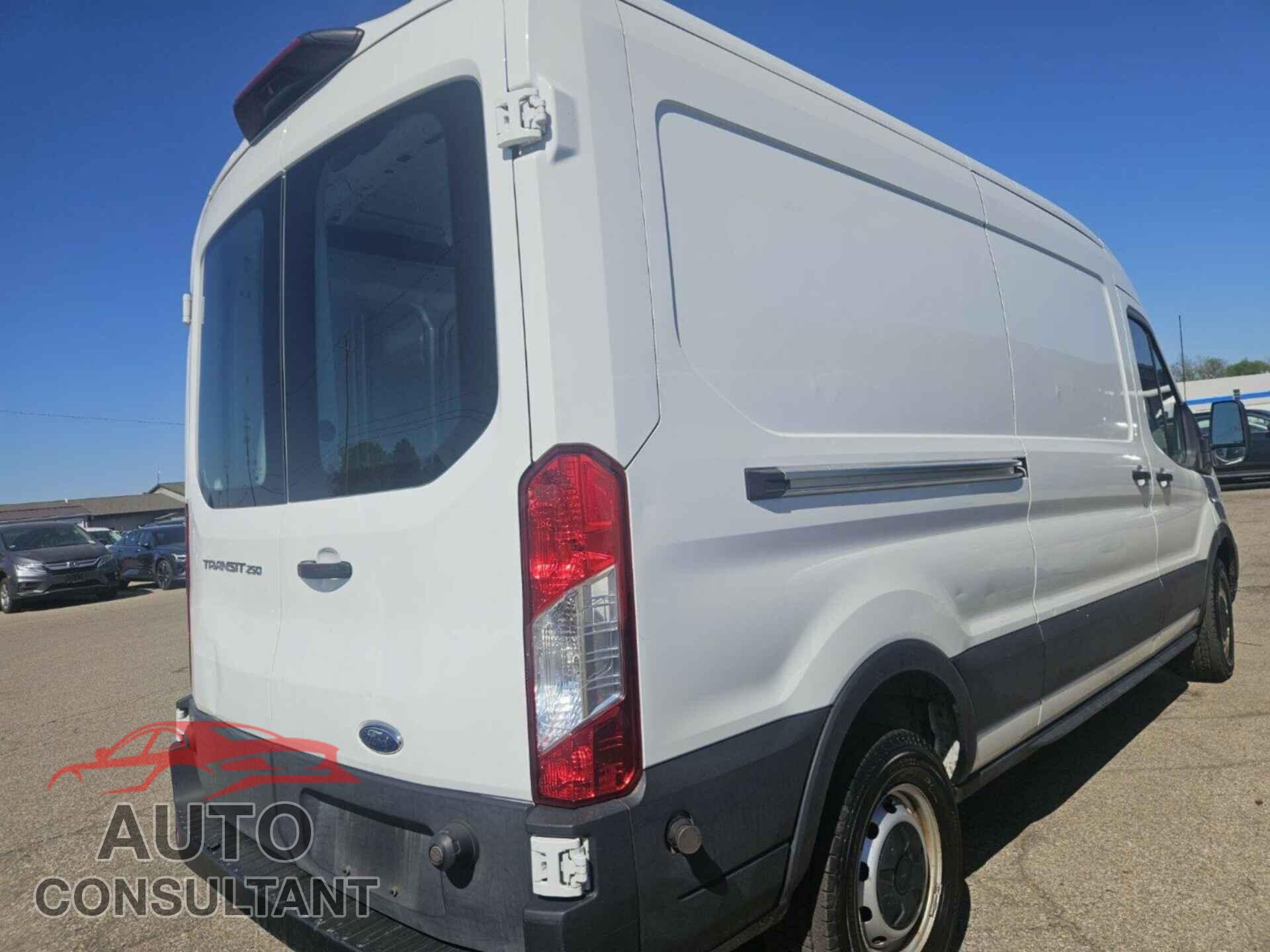 FORD TRANSIT 2020 - 1FTBR1C85LKA01918