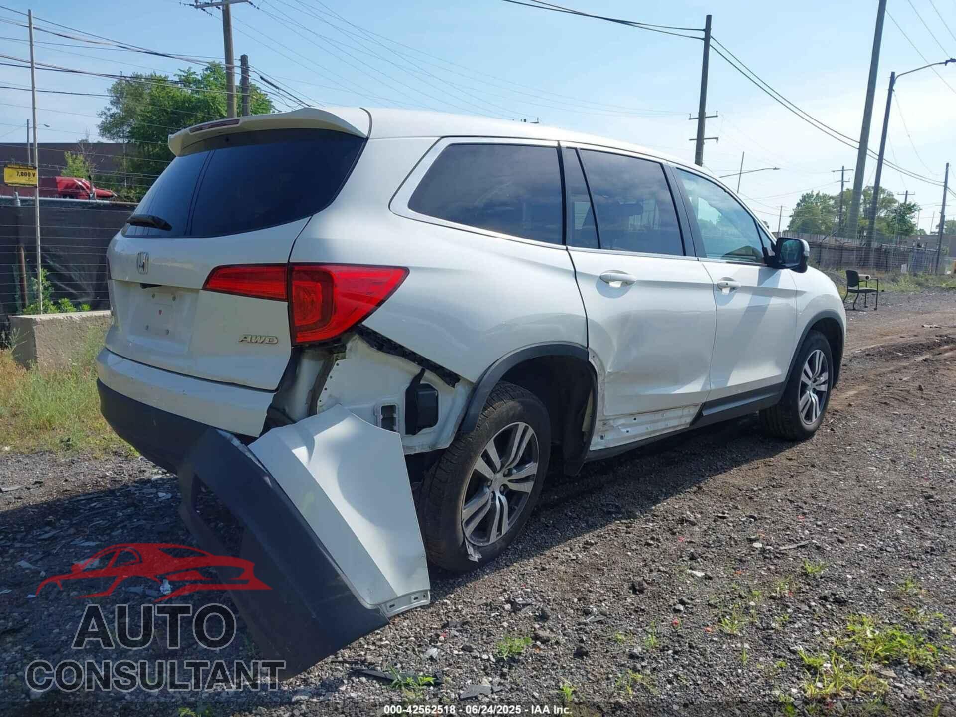 HONDA PILOT 2017 - 5FNYF6H75HB081239