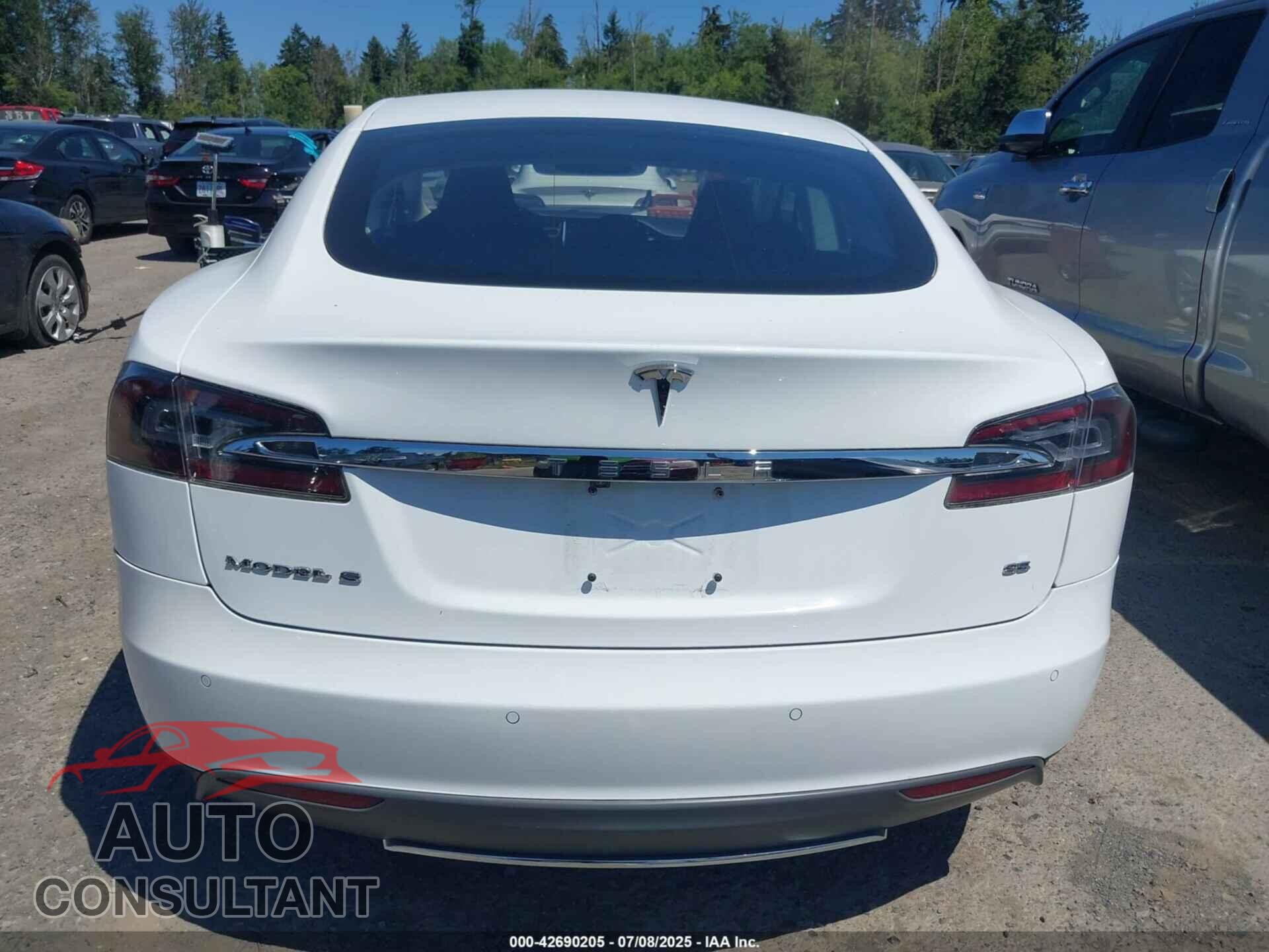 TESLA MODEL S 2014 - 5YJSA1H18EFP29428