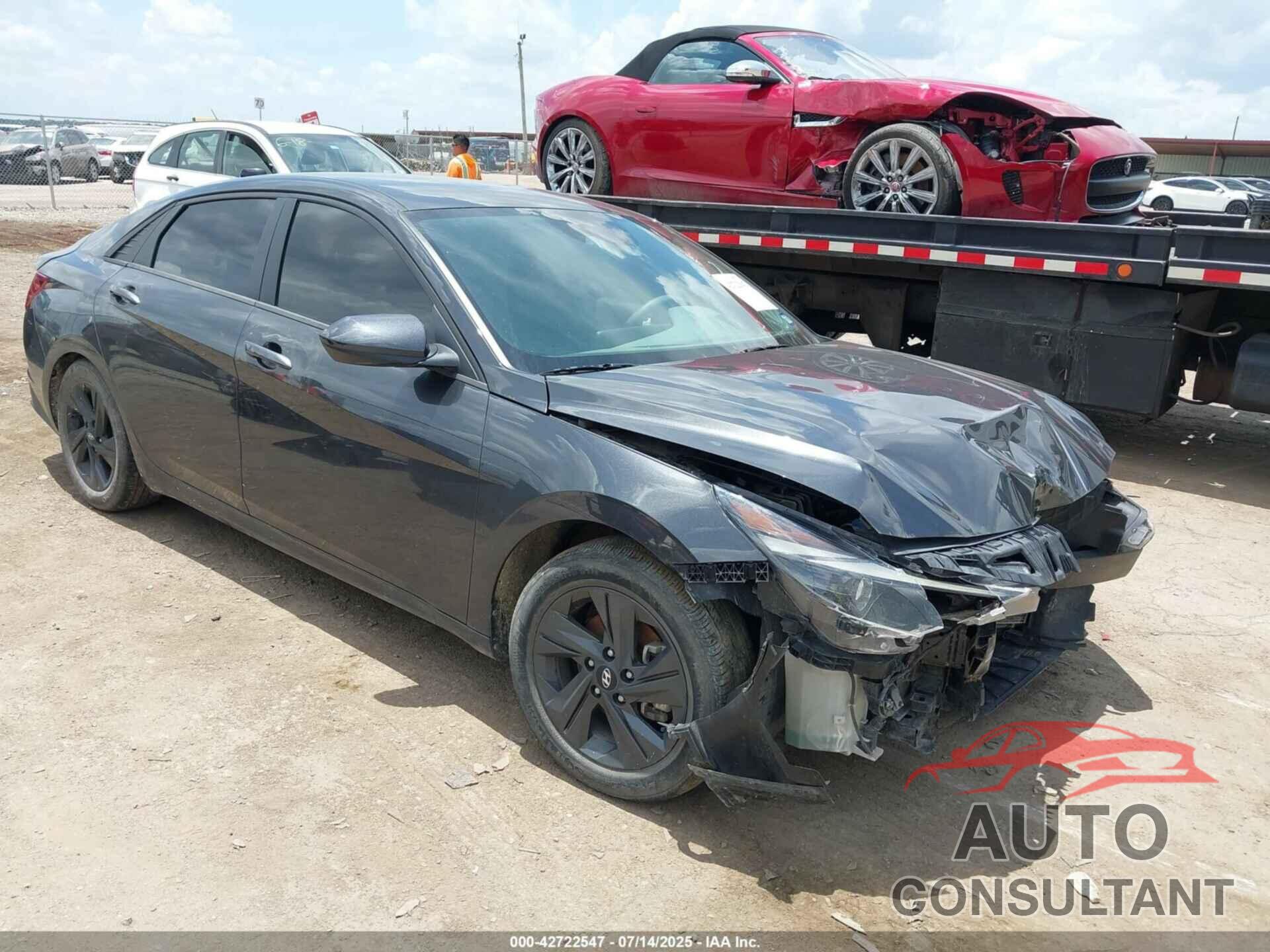 HYUNDAI ELANTRA 2023 - 5NPLM4AG3PH112177