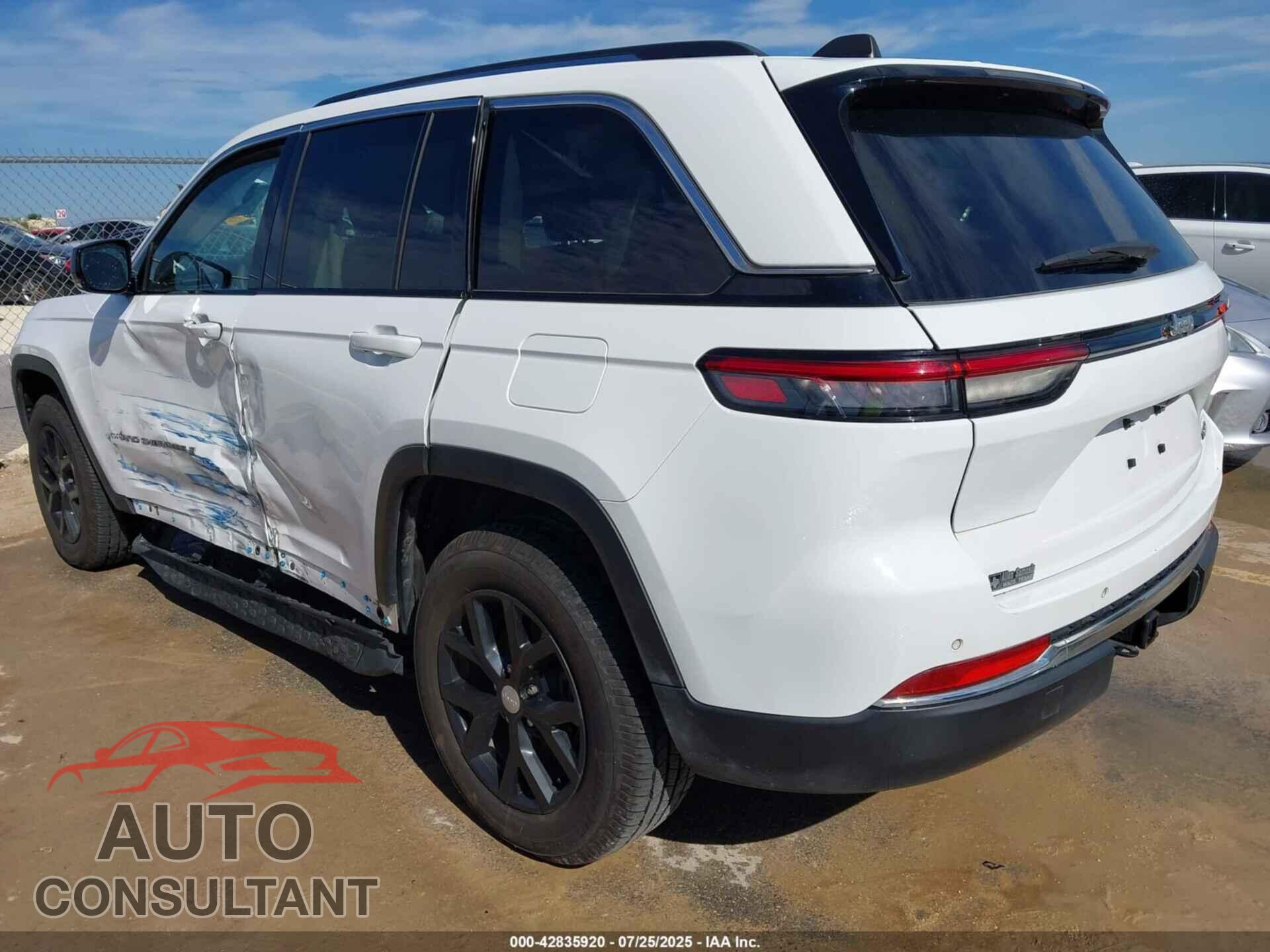 JEEP GRAND CHEROKEE 2023 - 1C4RJGBG7PC575664