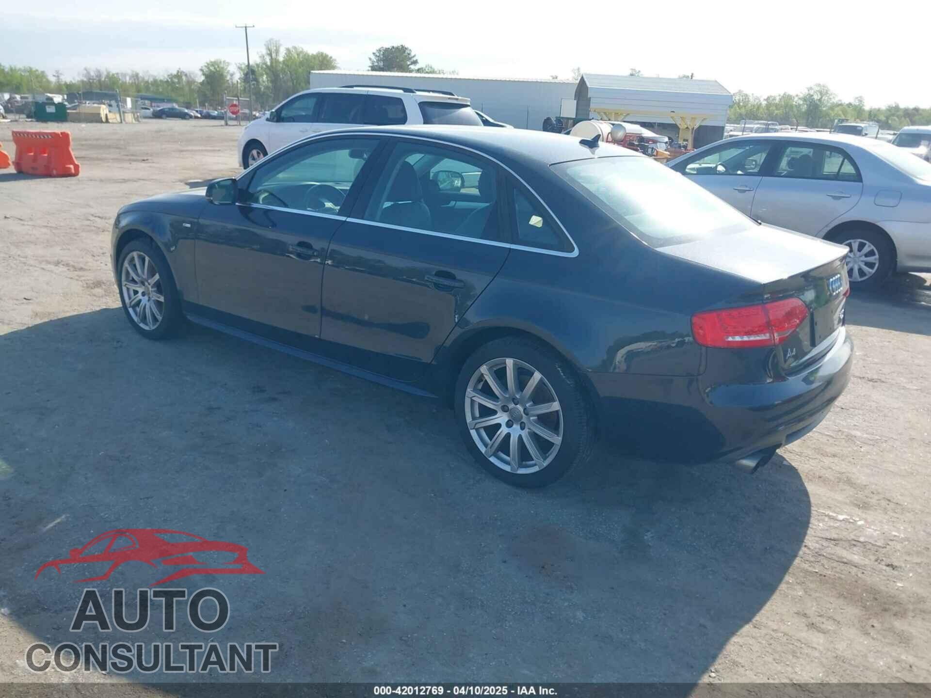 AUDI A4 2012 - WAUFFAFLXCN018302