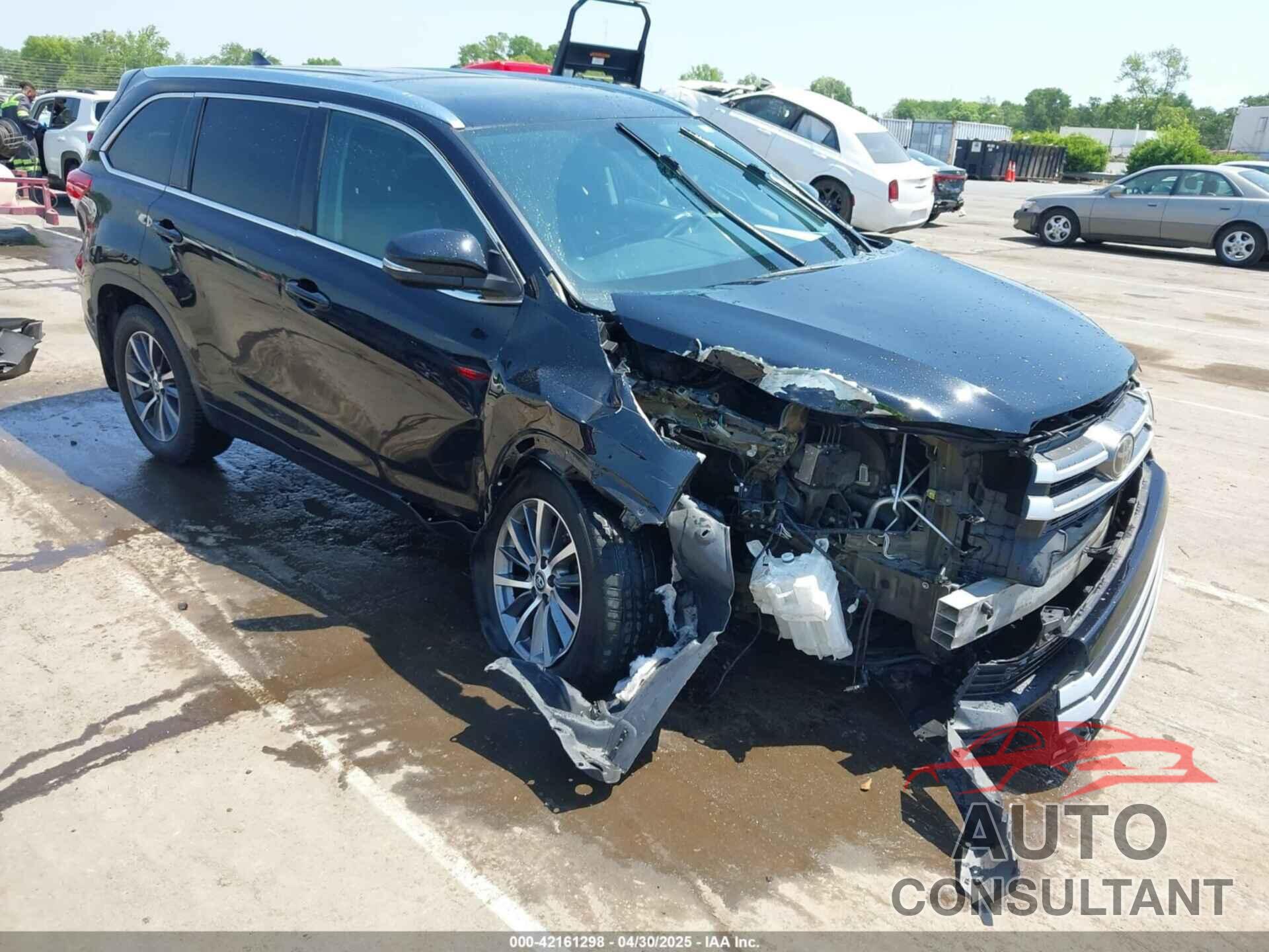TOYOTA HIGHLANDER 2017 - 5TDJZRFH0HS370238