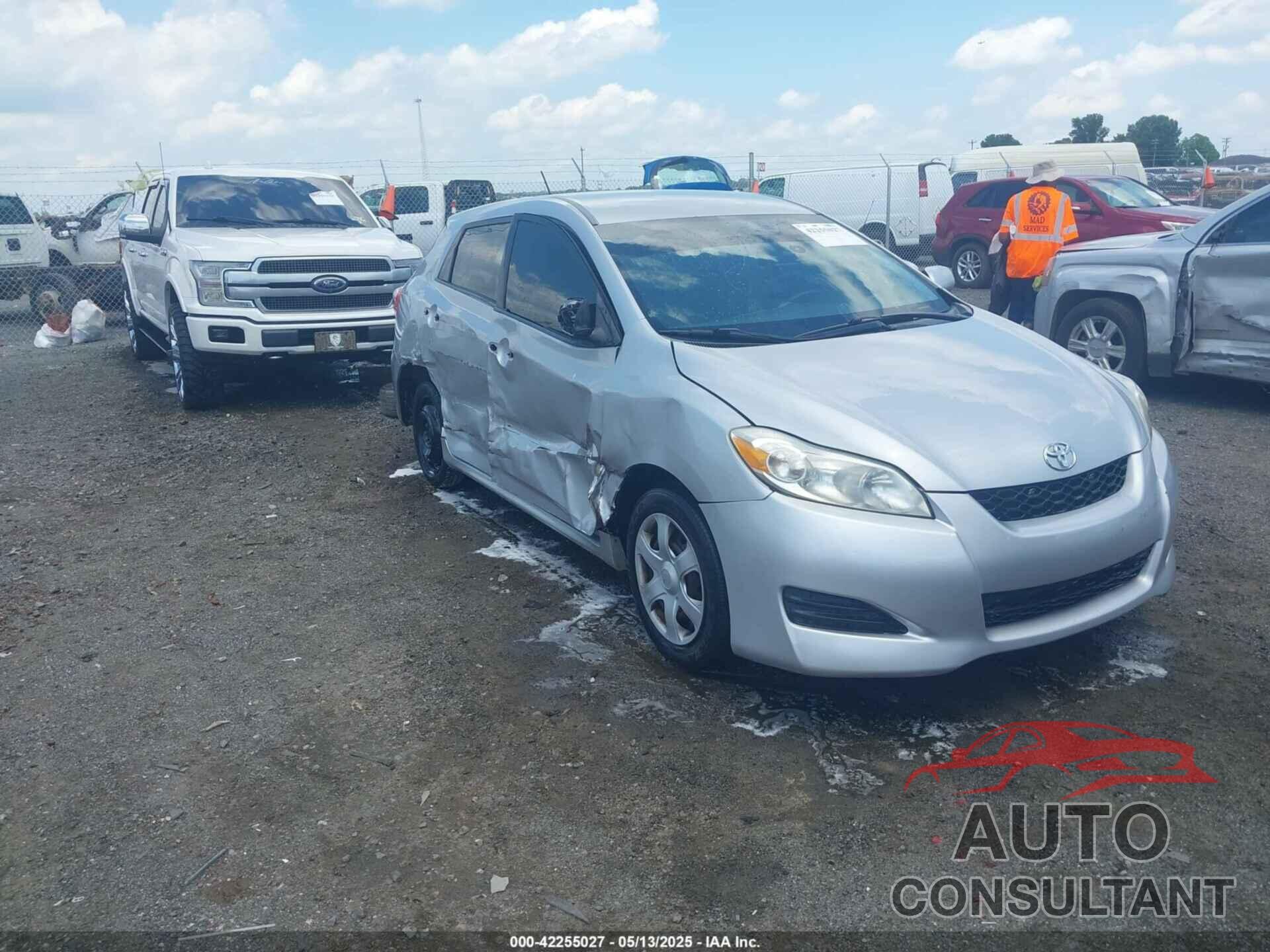 TOYOTA MATRIX 2009 - 2T1KU40E893100754