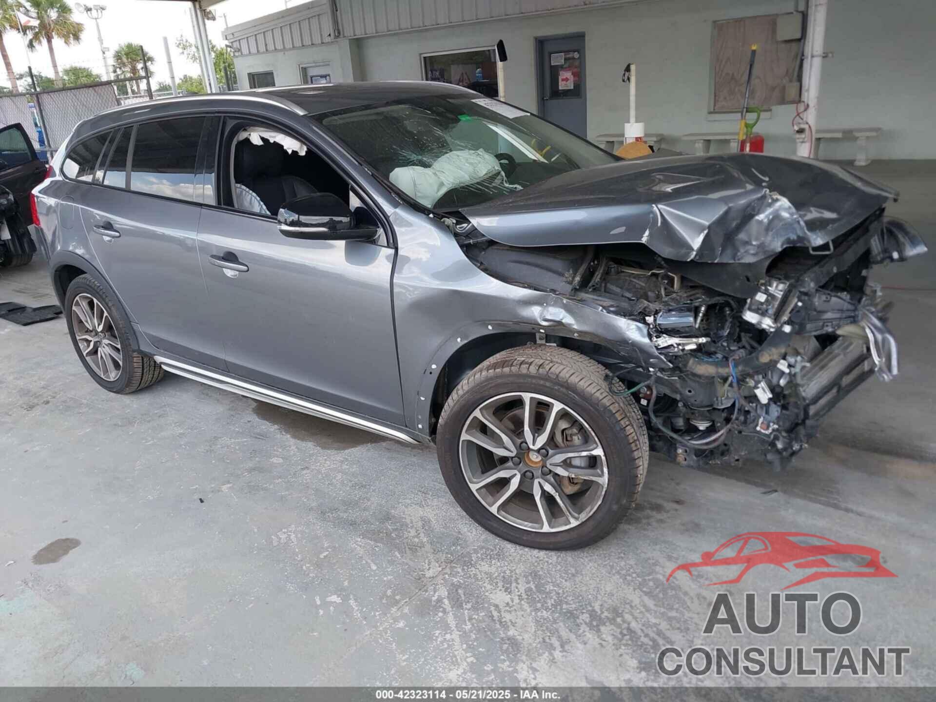 VOLVO V60 CROSS COUNTRY 2018 - YV440MWK6J2048820