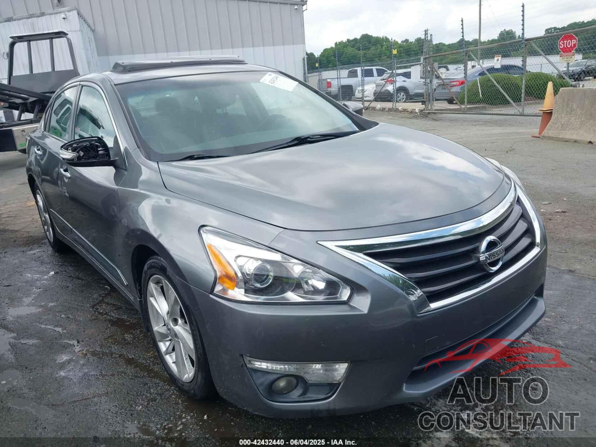 NISSAN ALTIMA 2015 - 1N4AL3AP9FC441969