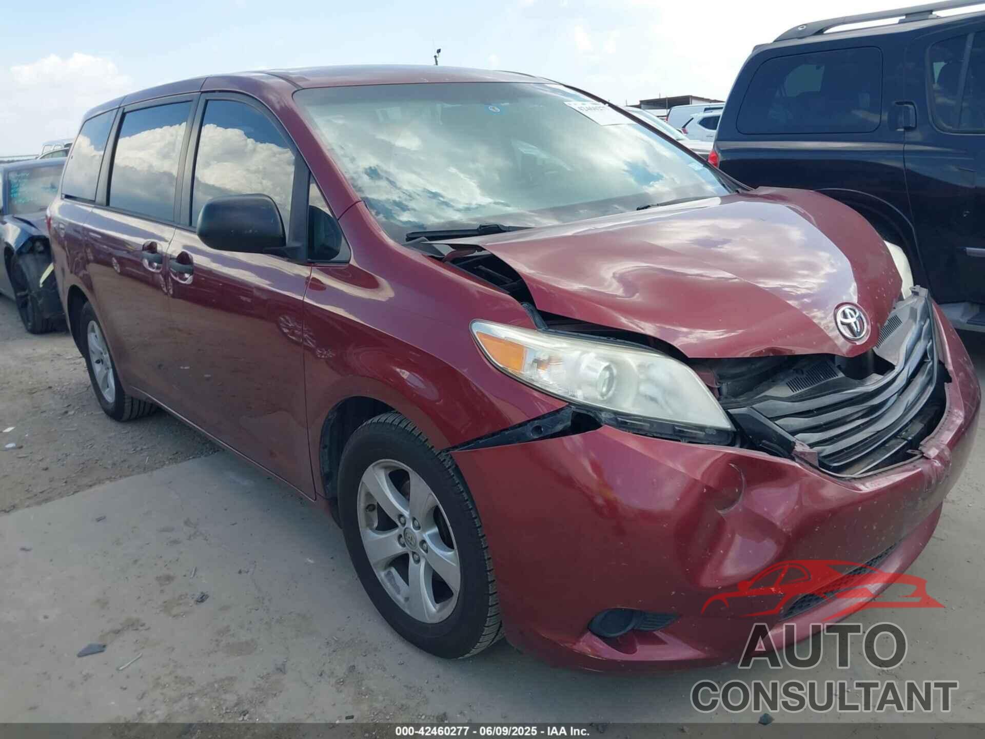TOYOTA SIENNA 2017 - 5TDZZ3DC2HS857545