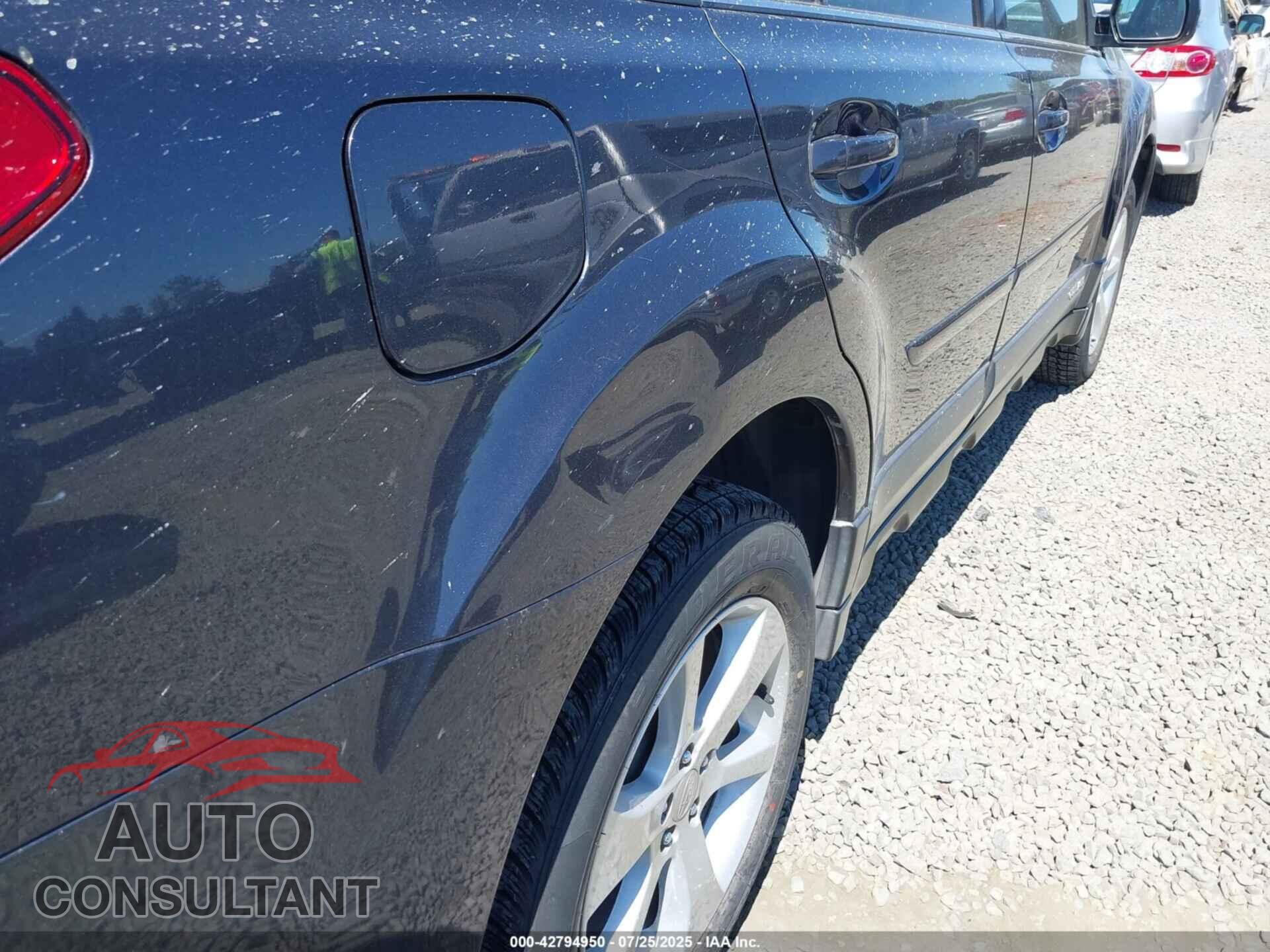 SUBARU OUTBACK 2013 - 4S4BRBCC2D3322803