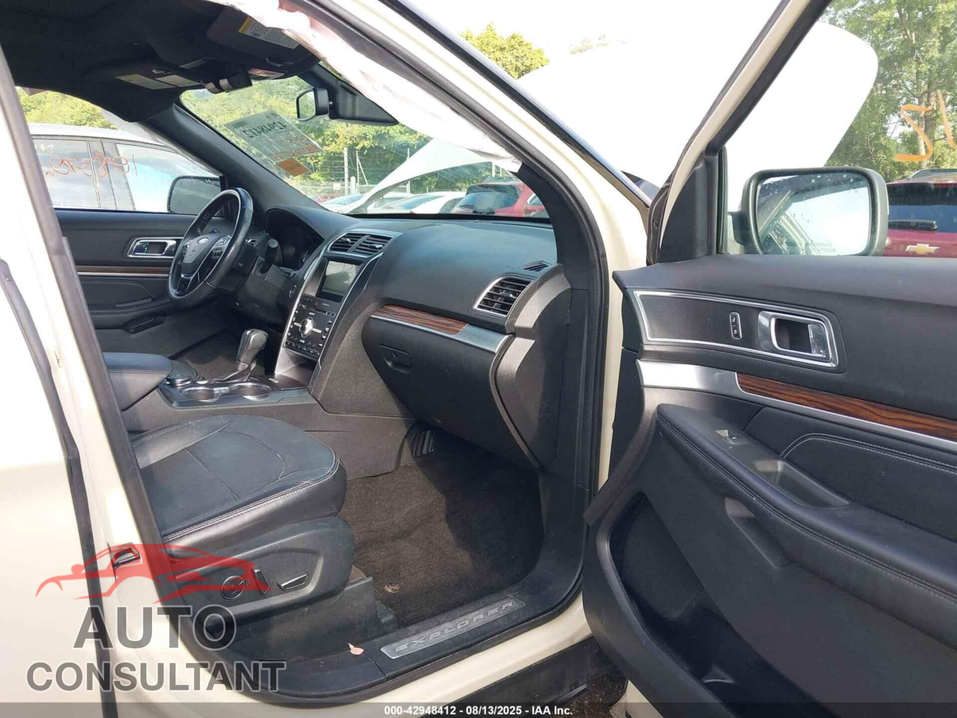 FORD EXPLORER 2018 - 1FM5K8FH2JGB76161