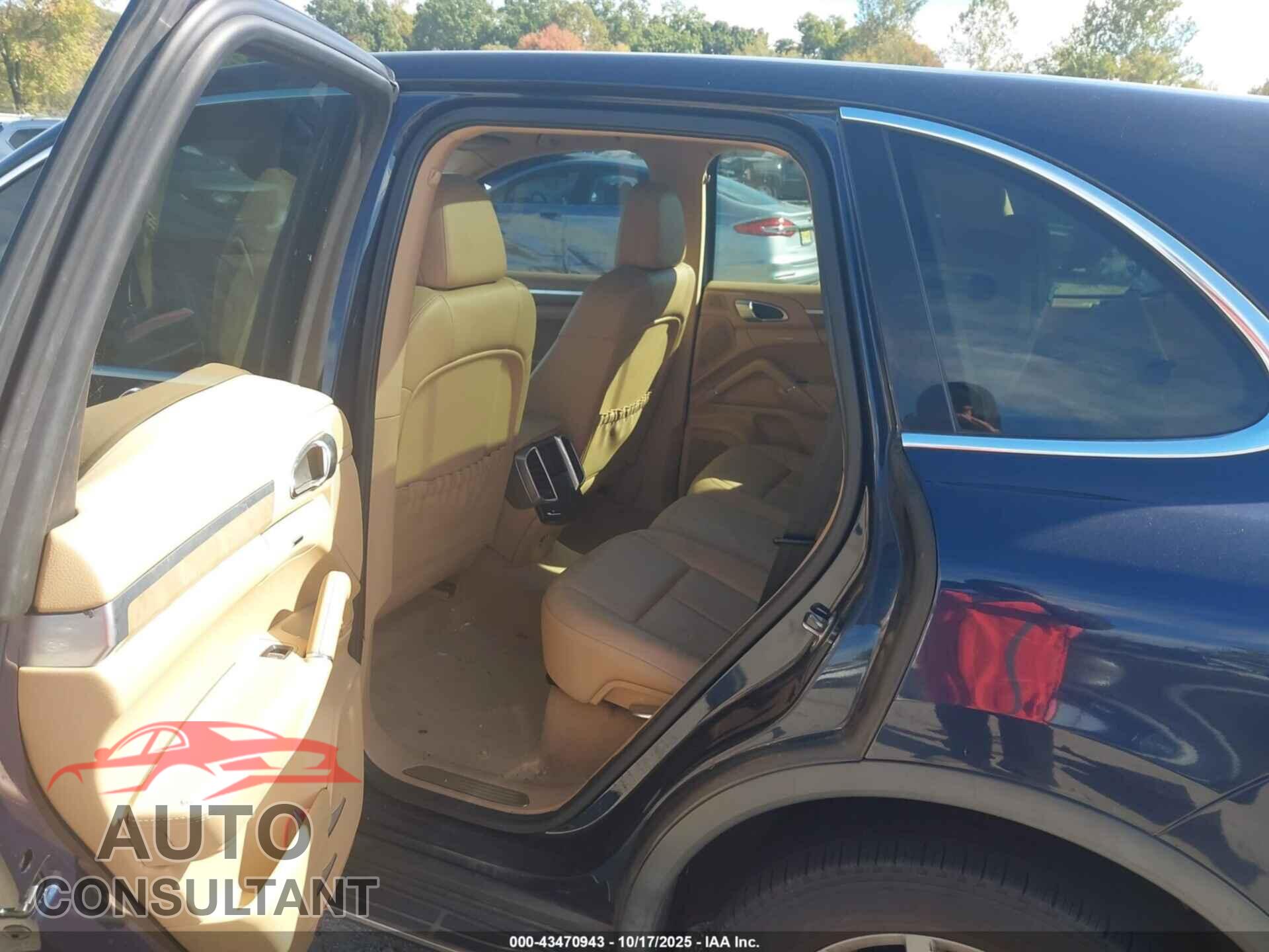 PORSCHE CAYENNE 2012 - WP1AA2A2XCLA00862