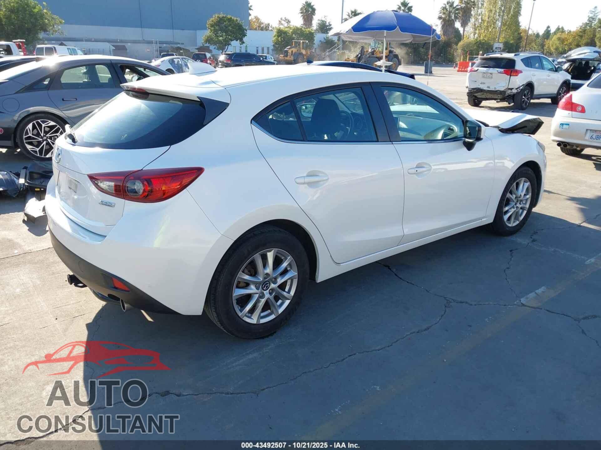 MAZDA MAZDA3 2014 - JM1BM1L76E1212835