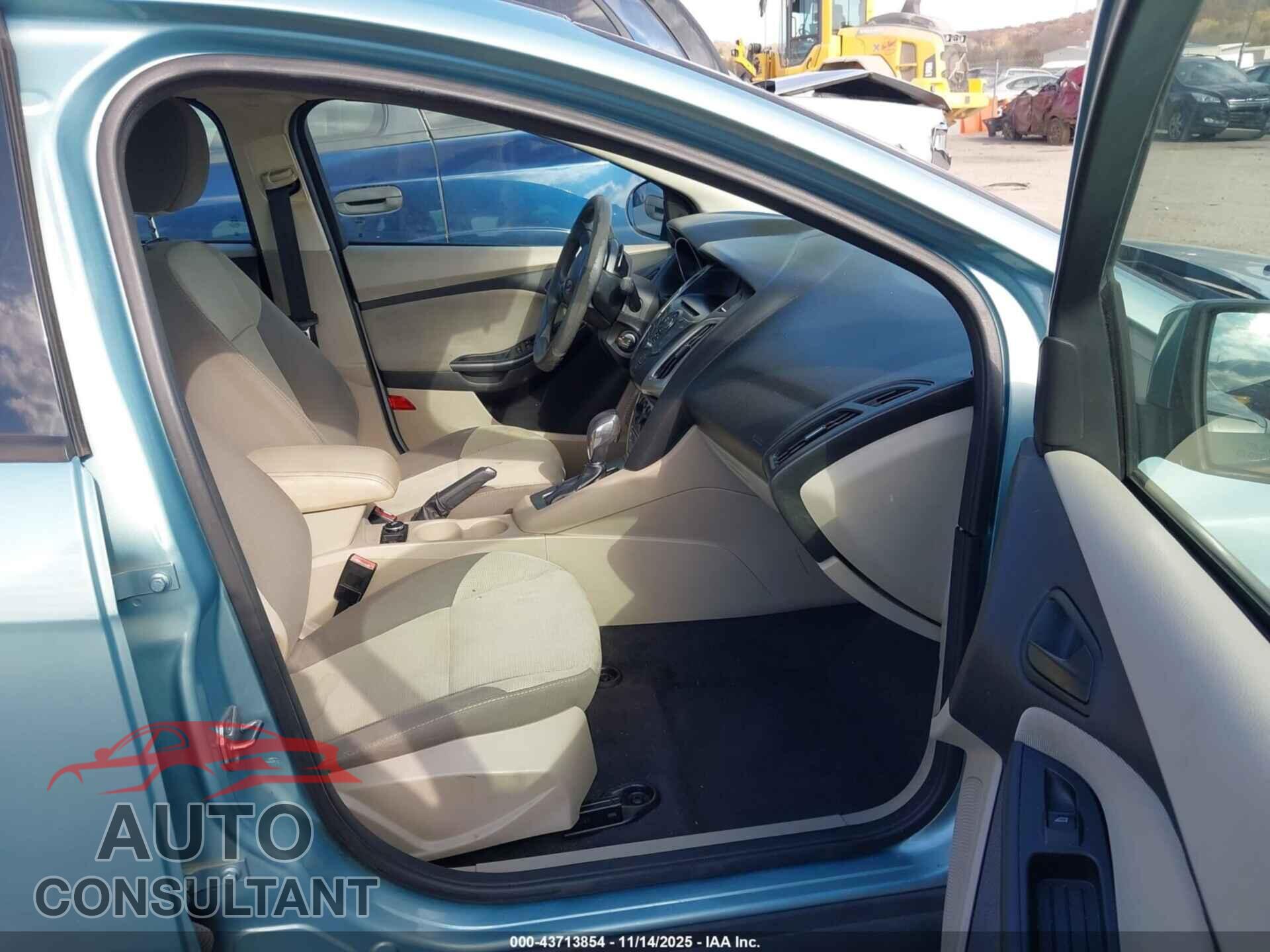 FORD FOCUS 2012 - 1FAHP3F29CL470075