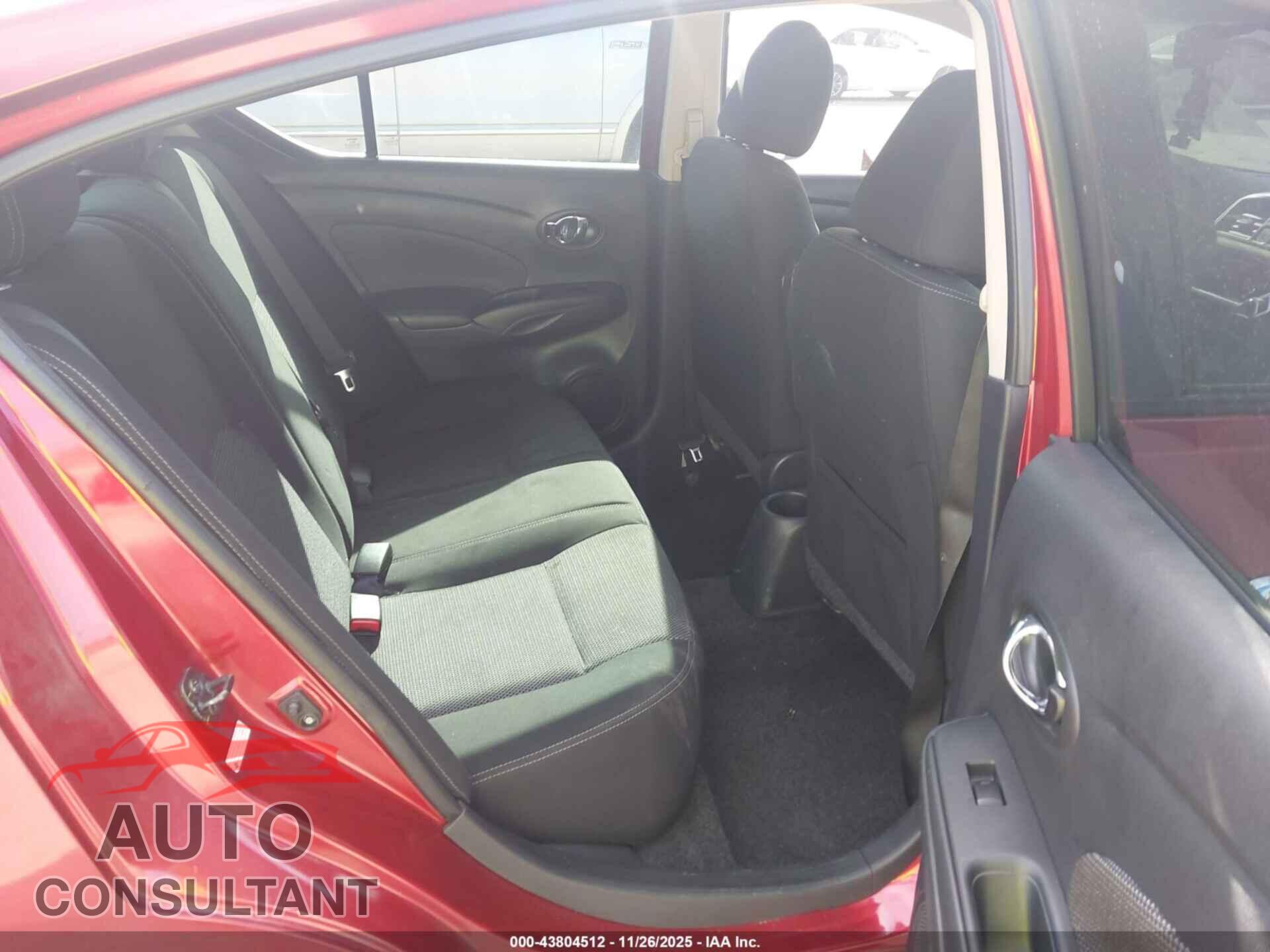 NISSAN VERSA 2019 - 3N1CN7AP3KL818009
