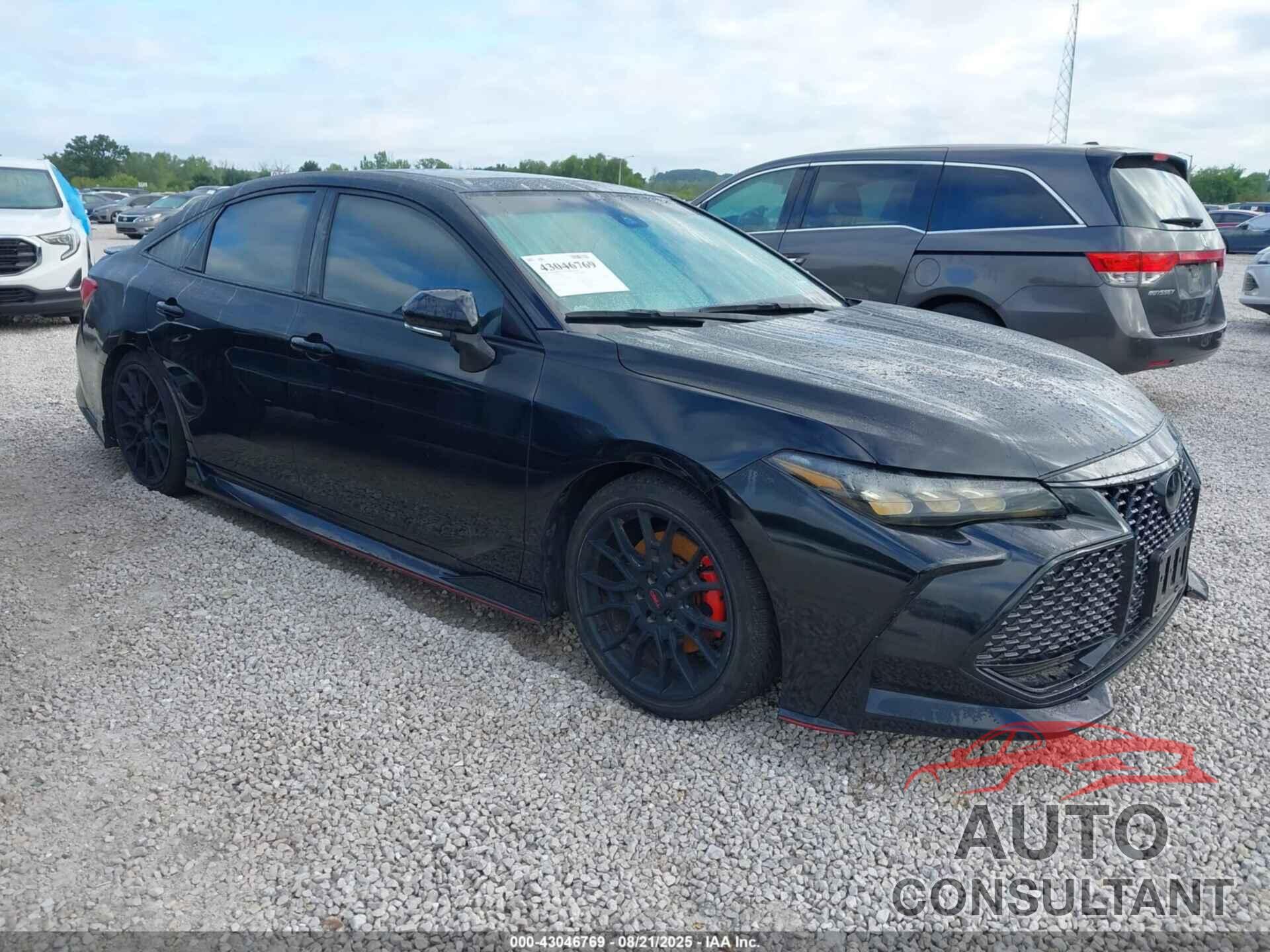 TOYOTA AVALON 2020 - 4T1FZ1FBXLU052551