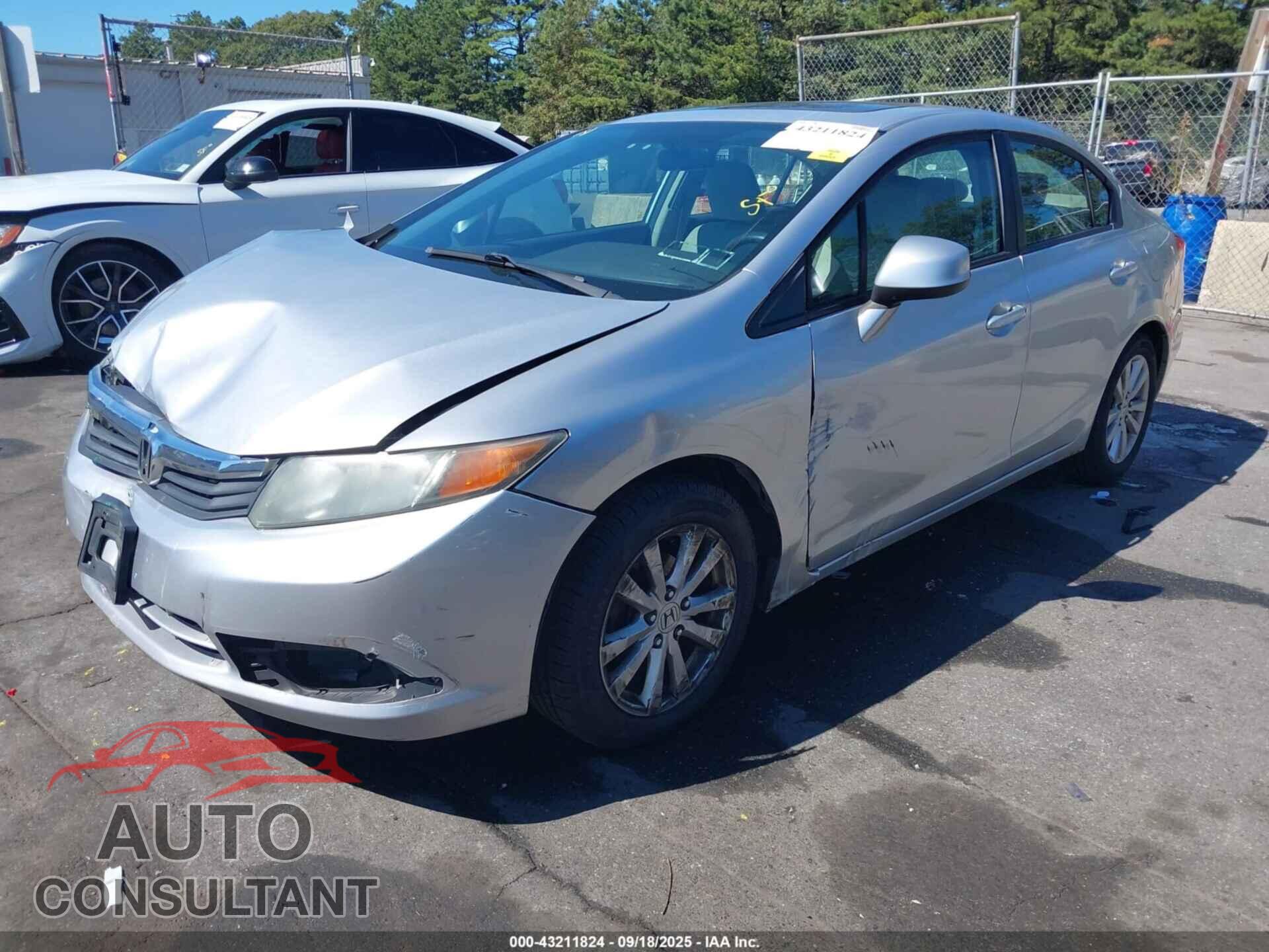 HONDA CIVIC 2012 - 2HGFB2F89CH304328