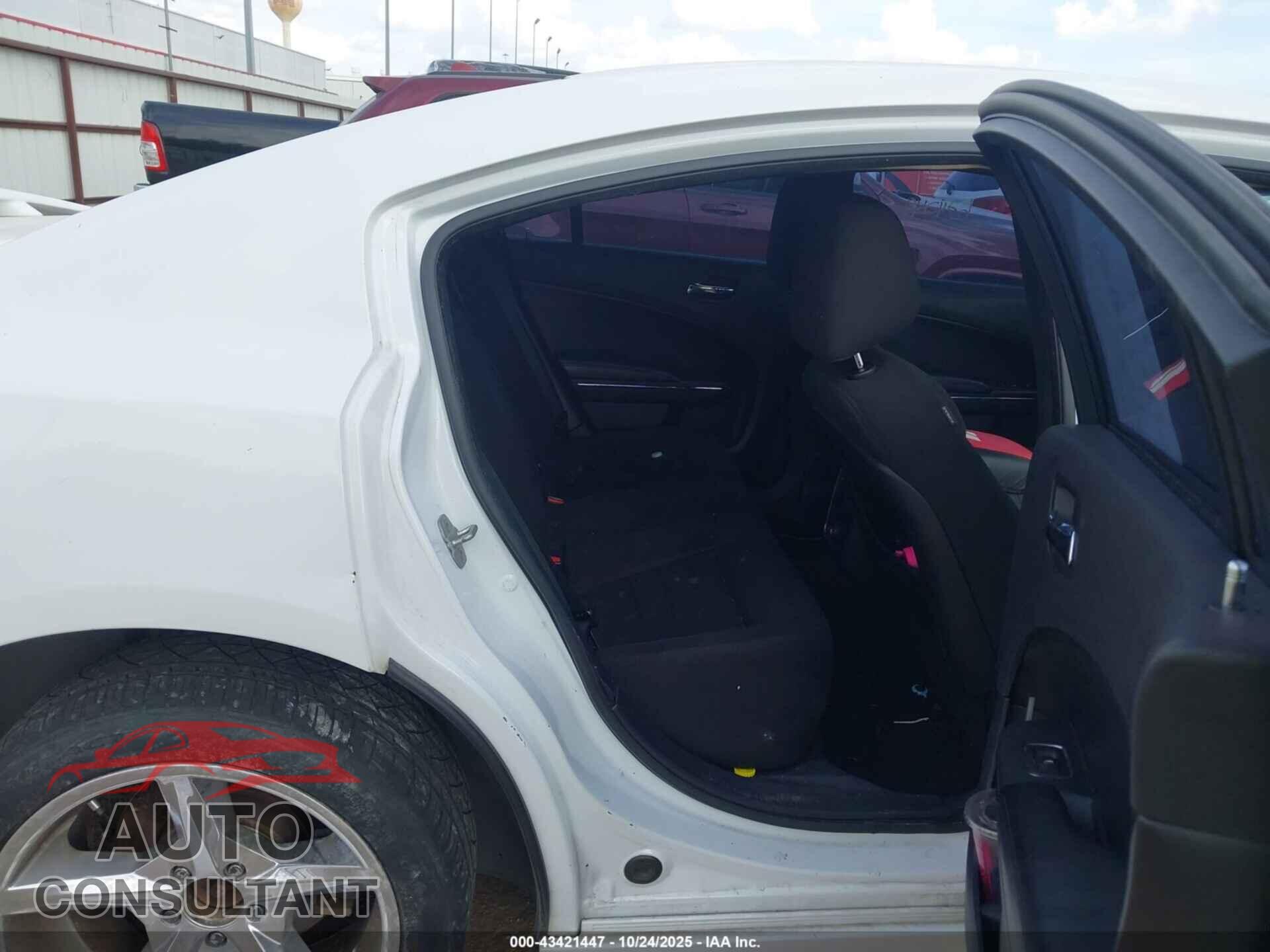 DODGE CHARGER 2013 - 2C3CDXBG8DH624249