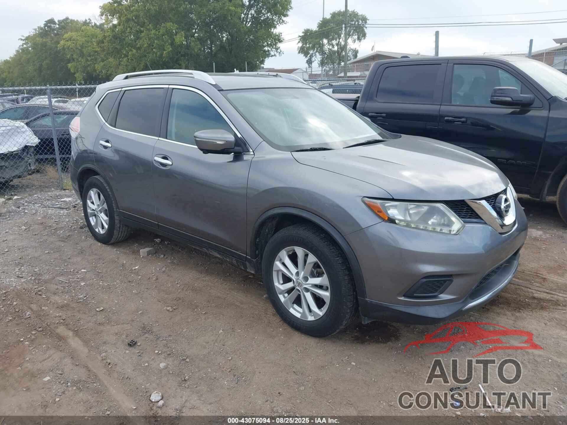 NISSAN ROGUE 2015 - KNMAT2MT3FP507616