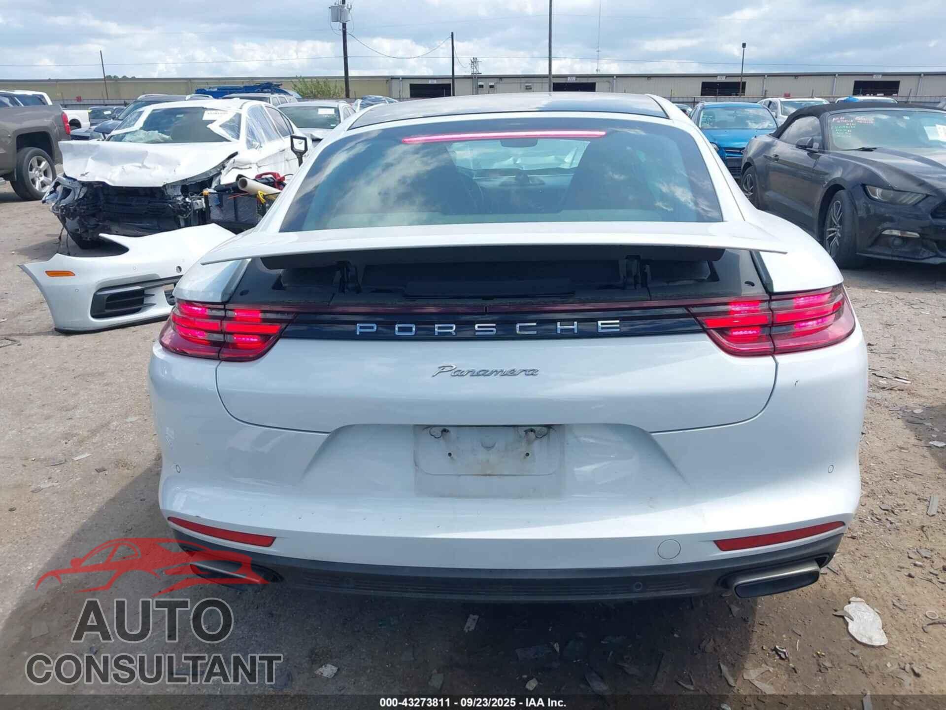 PORSCHE PANAMERA 2020 - WP0AA2A7XLL103020