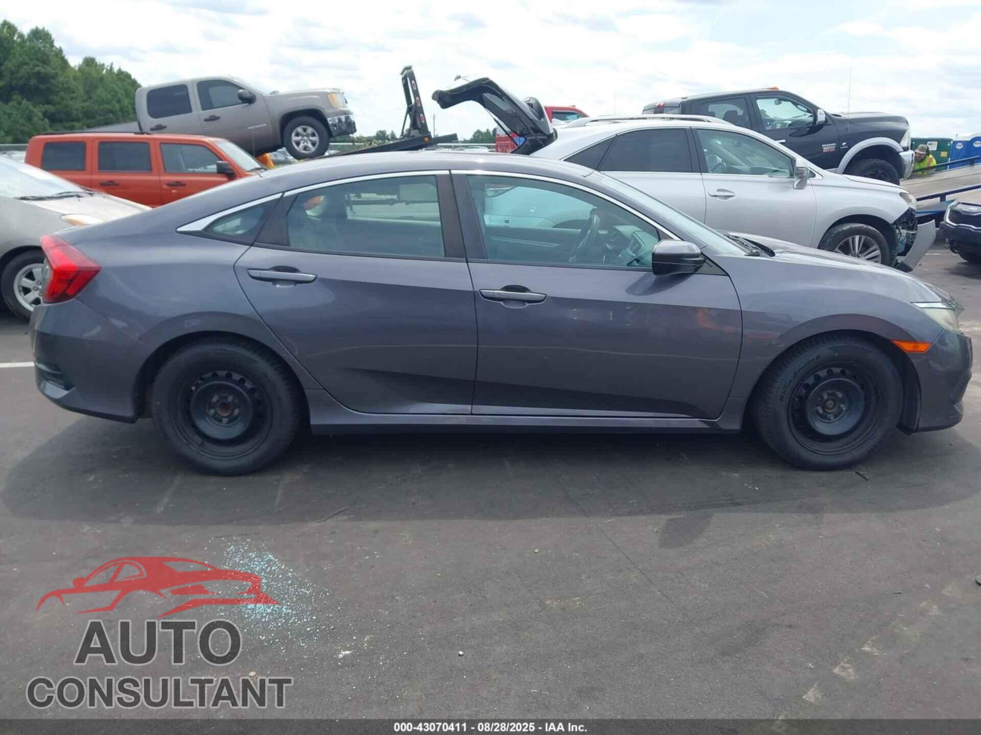 HONDA CIVIC 2017 - 2HGFC2F55HH524558