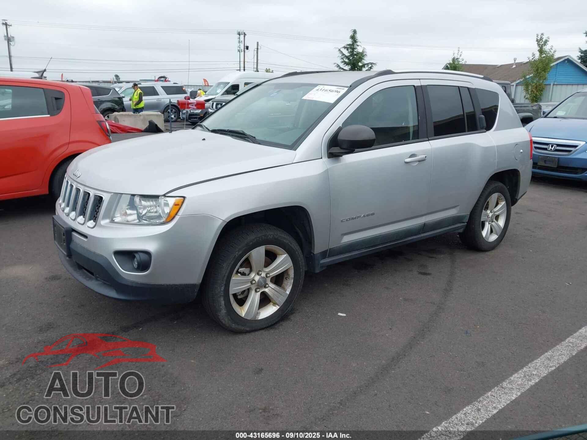 JEEP COMPASS 2011 - 1J4NF1FB6BD282718