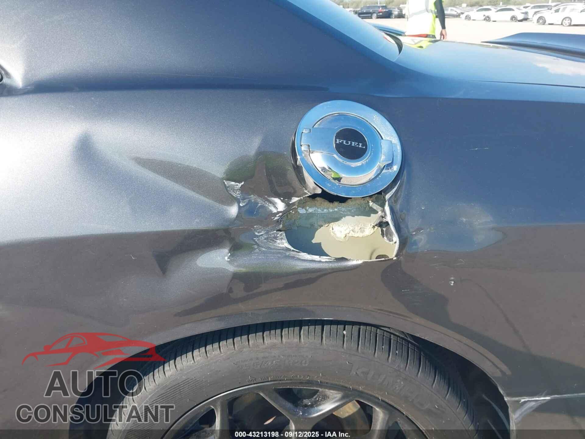 DODGE CHALLENGER 2015 - 2C3CDZBG1FH835100