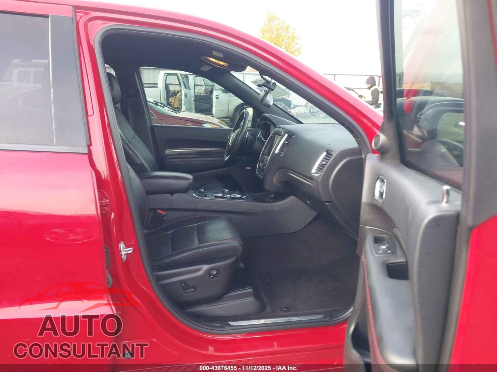 DODGE DURANGO 2017 - 1C4SDJCT1HC748808