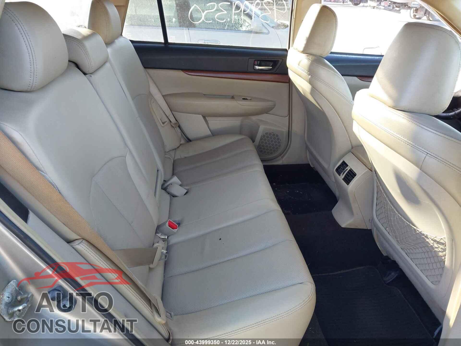 SUBARU OUTBACK 2014 - 4S4BRBLC5E3286980