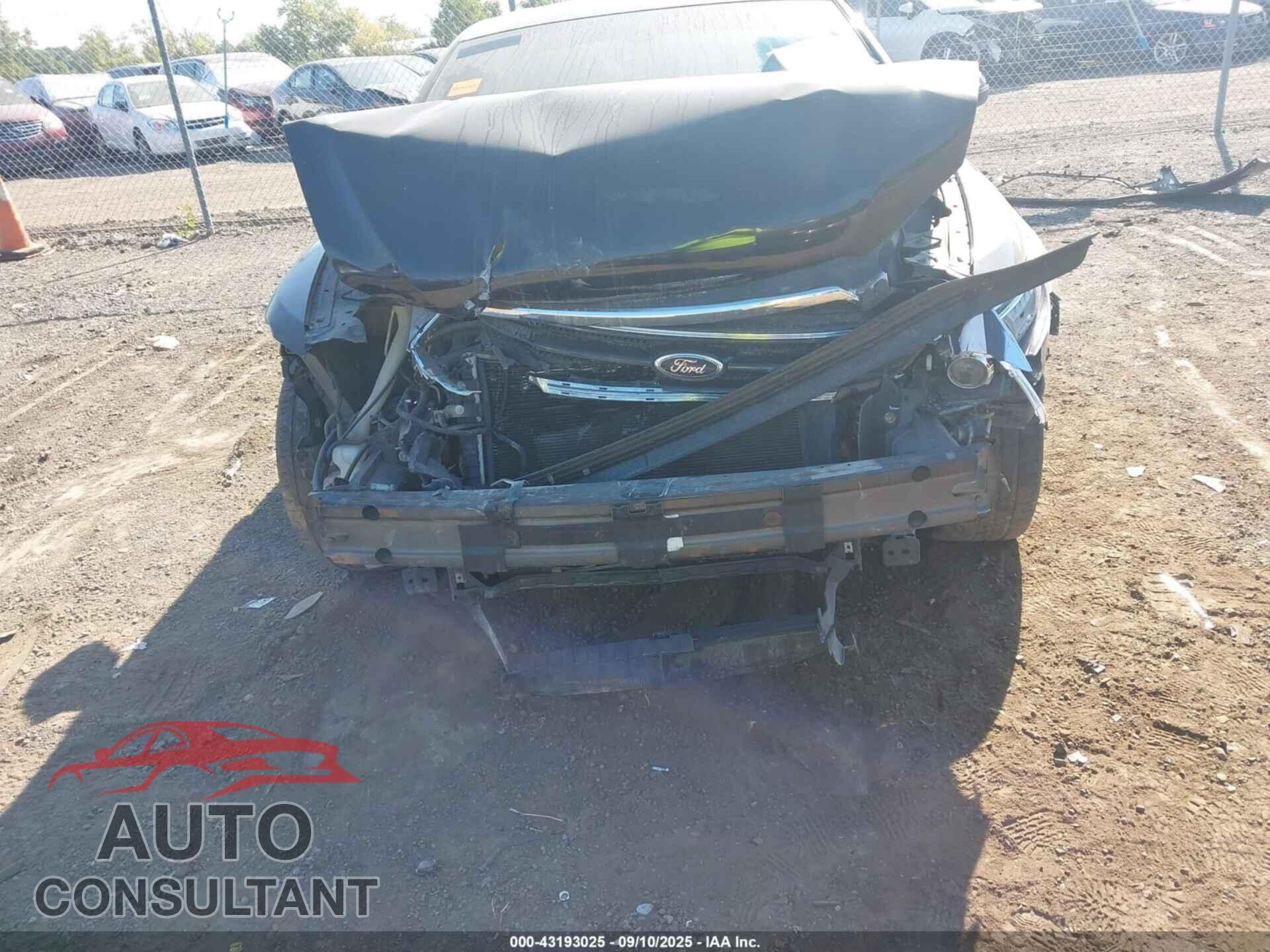 FORD TAURUS 2013 - 1FAHP2F81DG138446