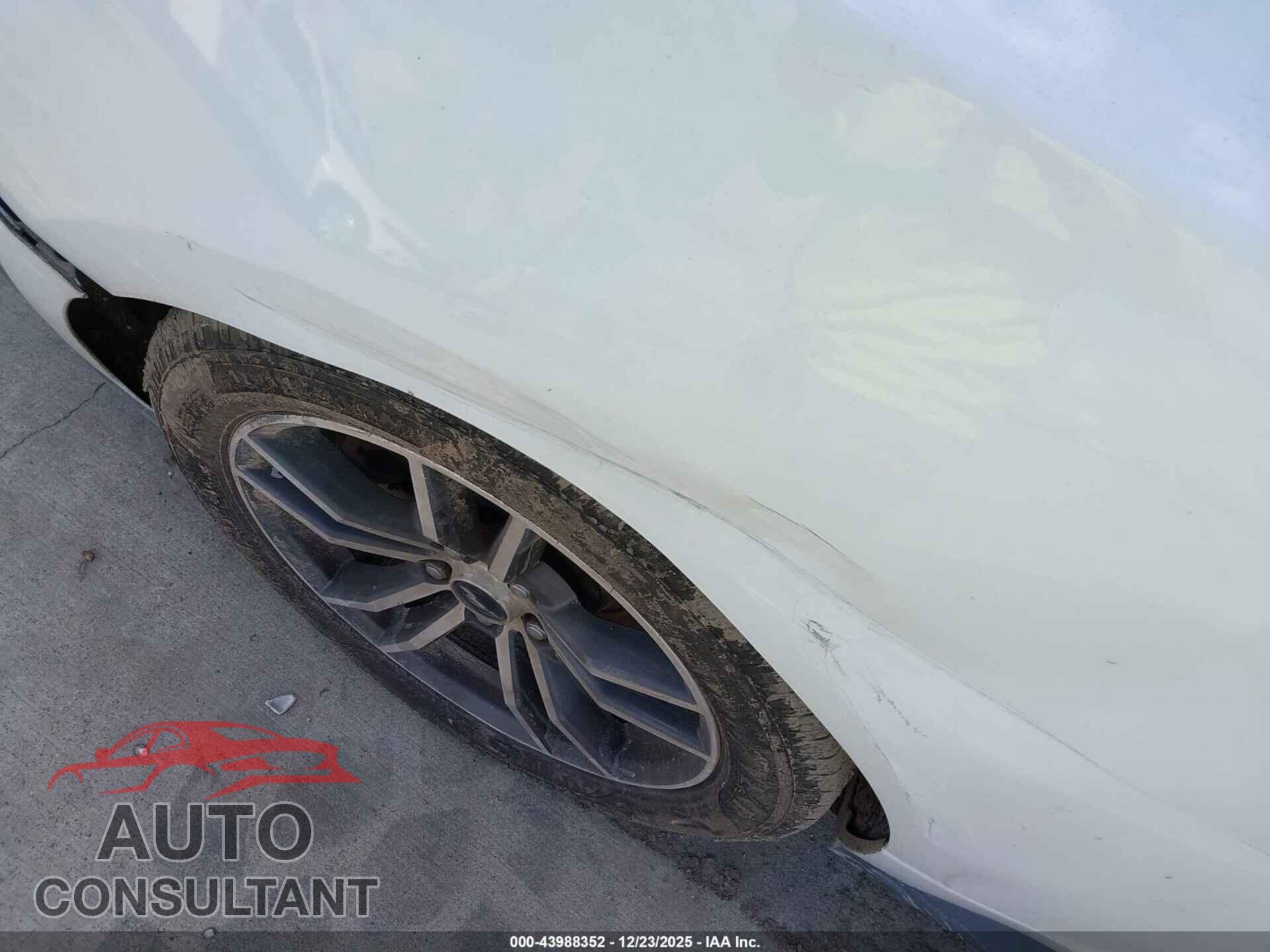 FORD MUSTANG 2017 - 1FATP8UH6H5267218